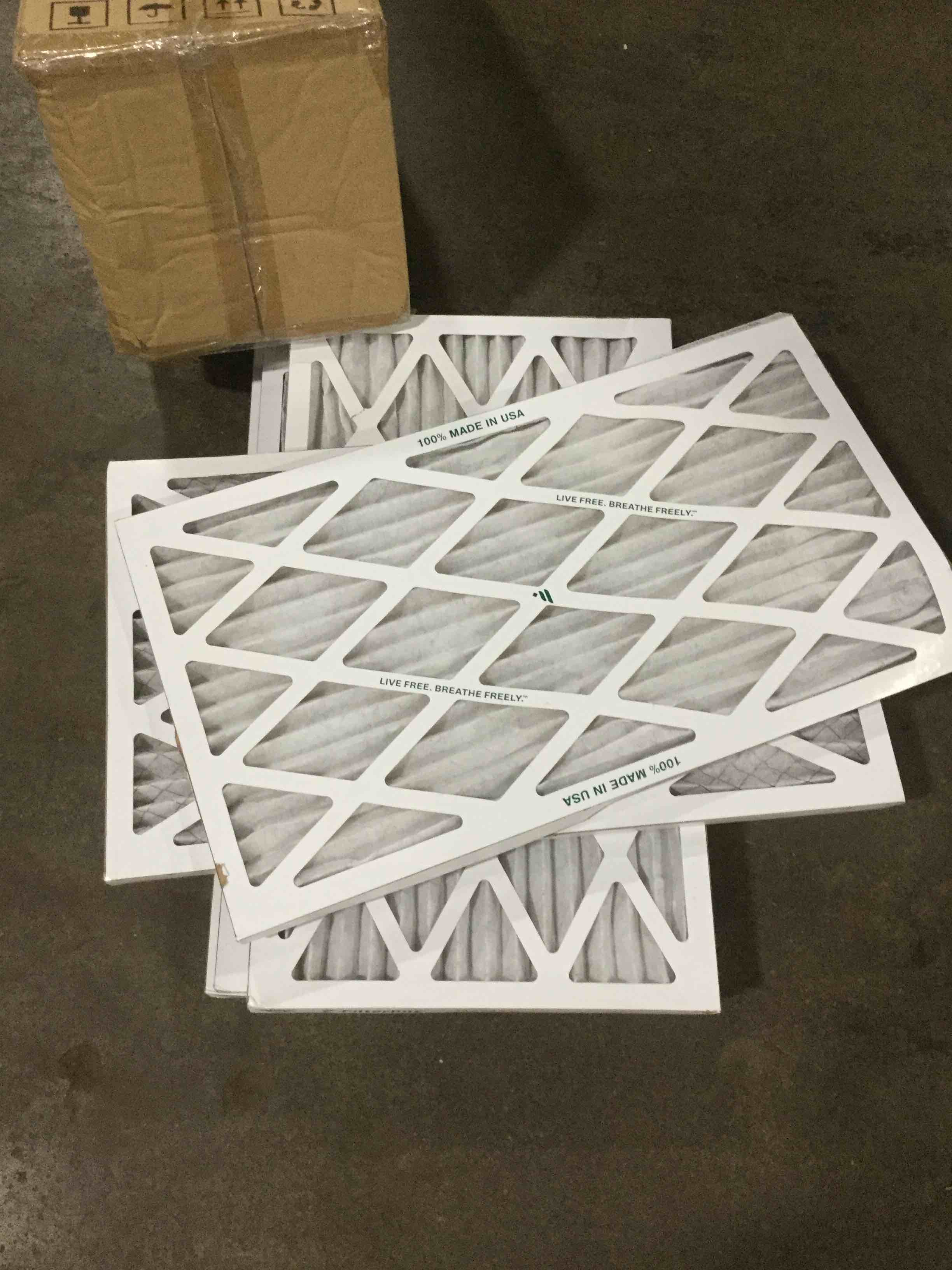 https://s3.amazonaws.com/lotting-images-prod/bidfta/GRN4895466_1684266284486.jpeg