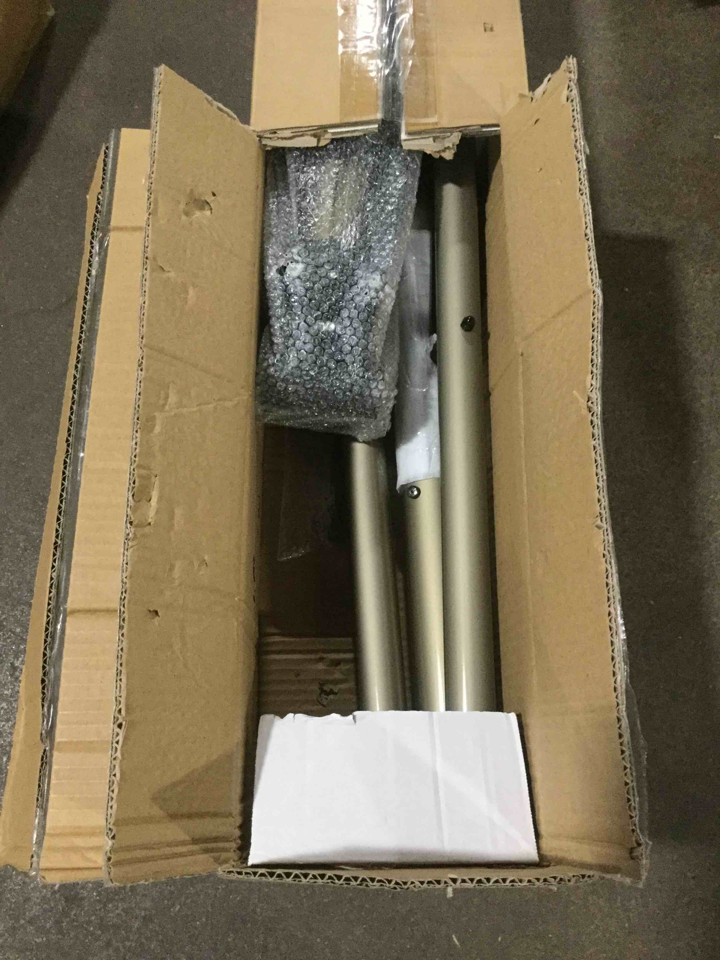 https://s3.amazonaws.com/lotting-images-prod/bidfta/GRN4895467_1684267072036.jpeg