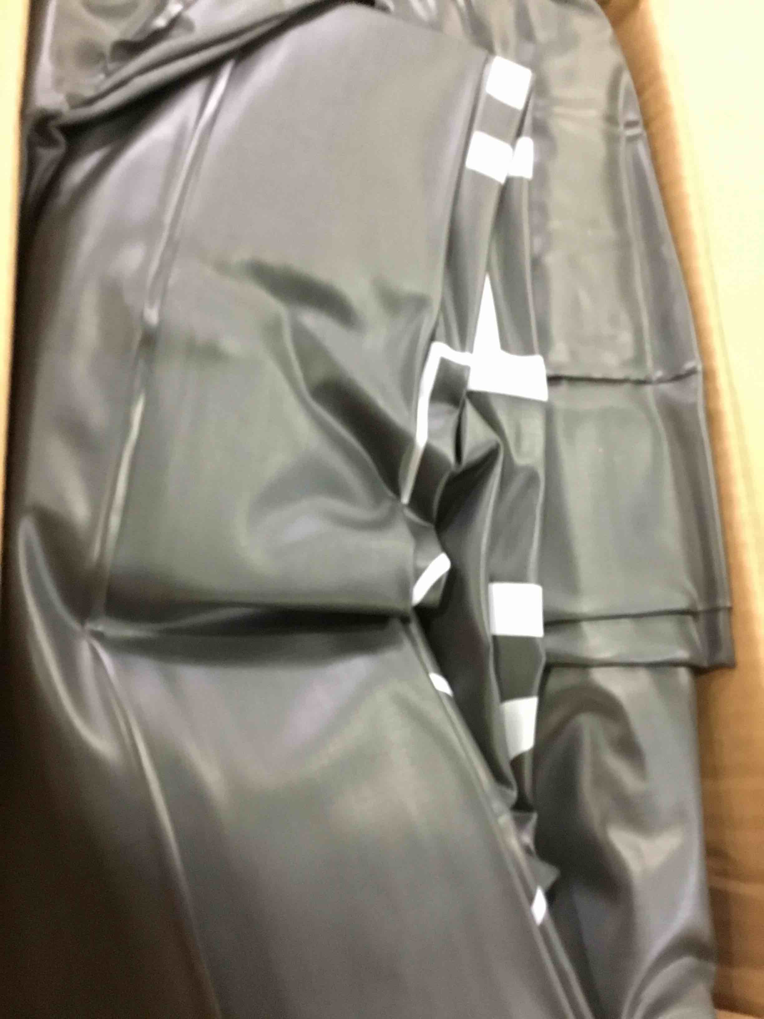 https://s3.amazonaws.com/lotting-images-prod/bidfta/GRN4908382_1685042673602.jpeg