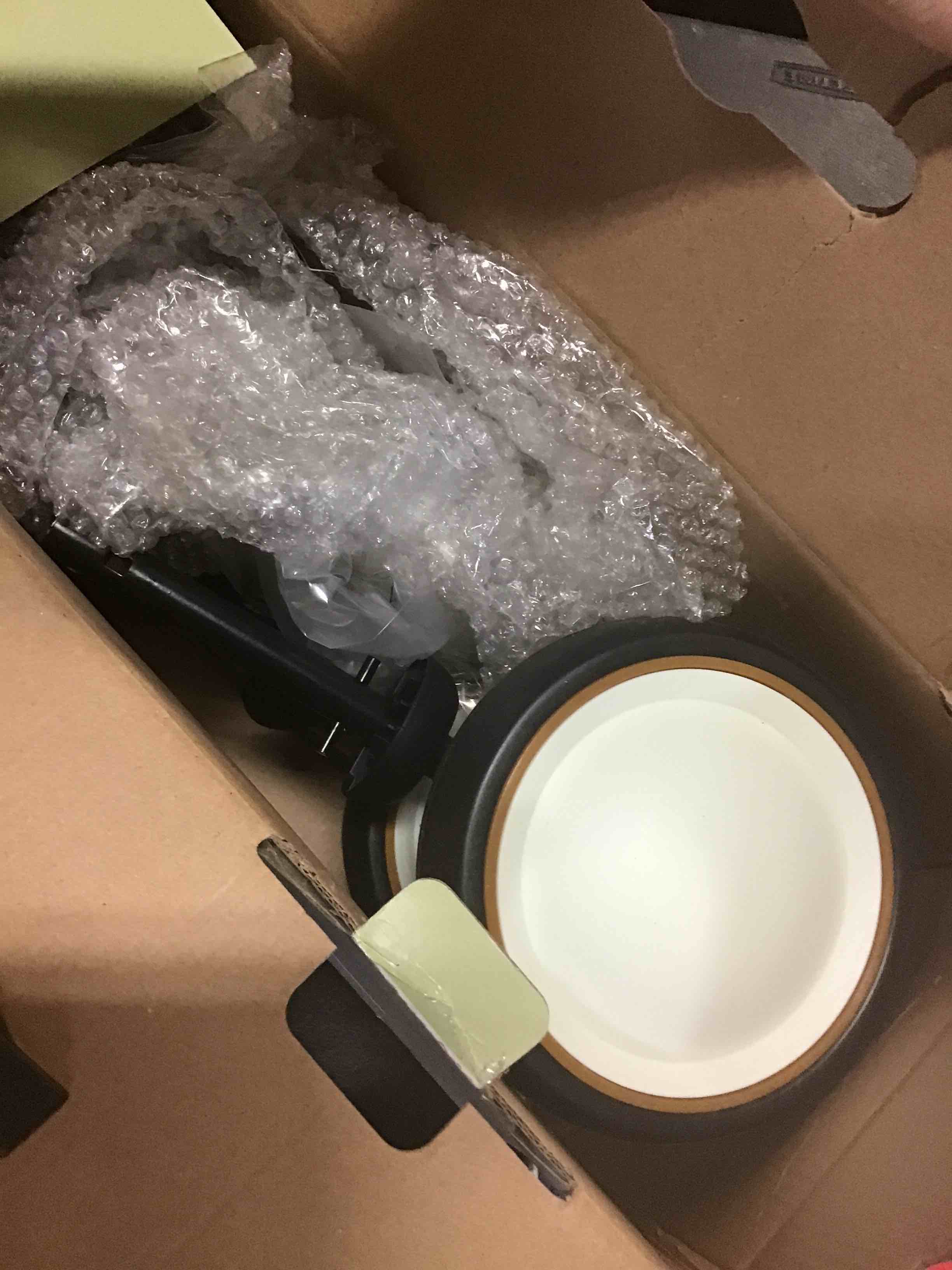 https://s3.amazonaws.com/lotting-images-prod/bidfta/GRN4915154_1683899586133.jpeg
