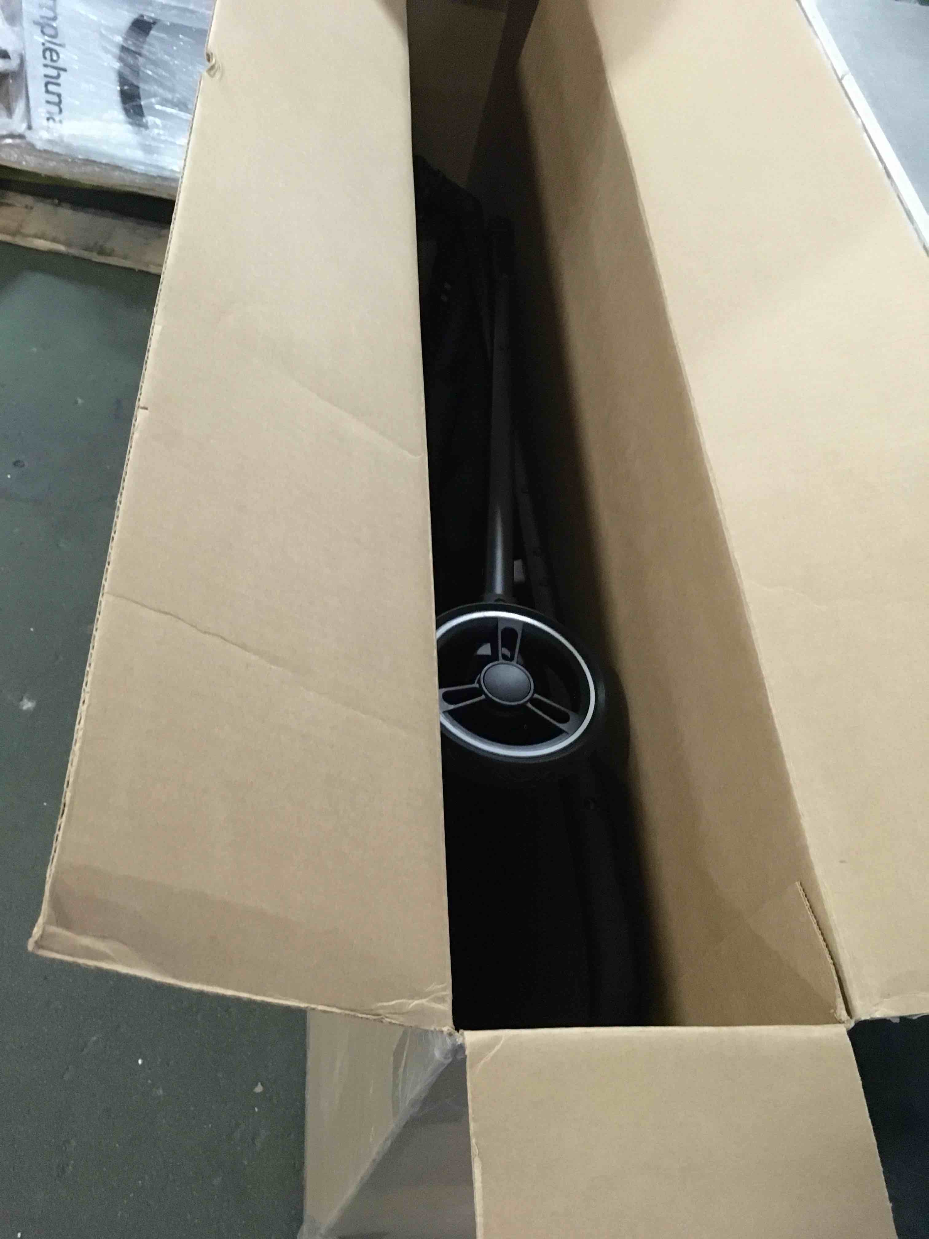 https://s3.amazonaws.com/lotting-images-prod/bidfta/GRN4916437_1695123641284.jpeg