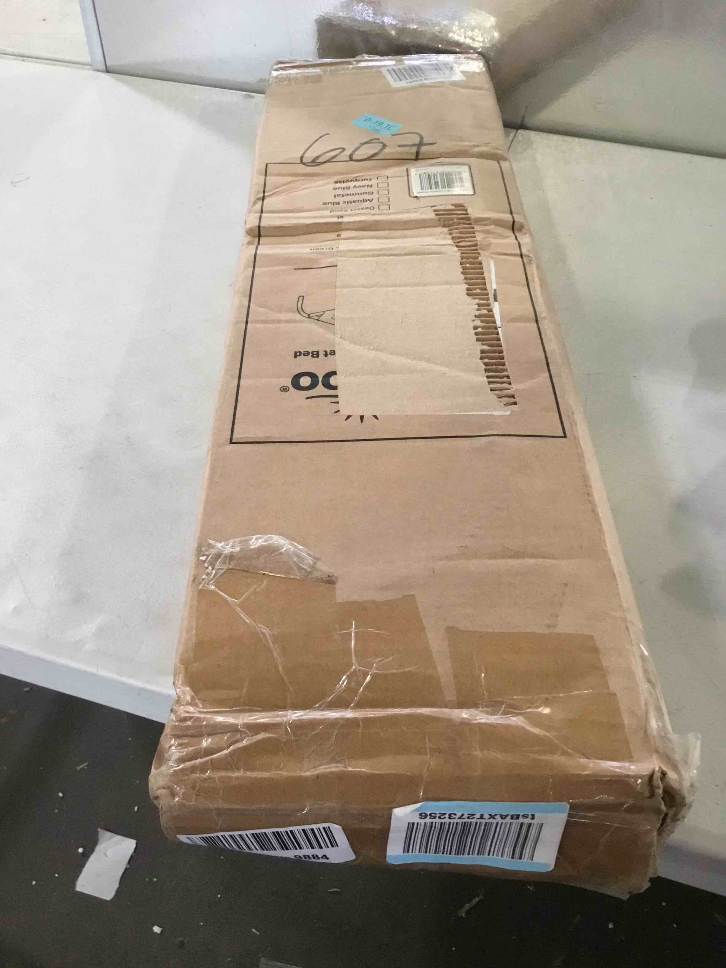 https://s3.amazonaws.com/lotting-images-prod/bidfta/GRN4916912_1695408630595.jpeg