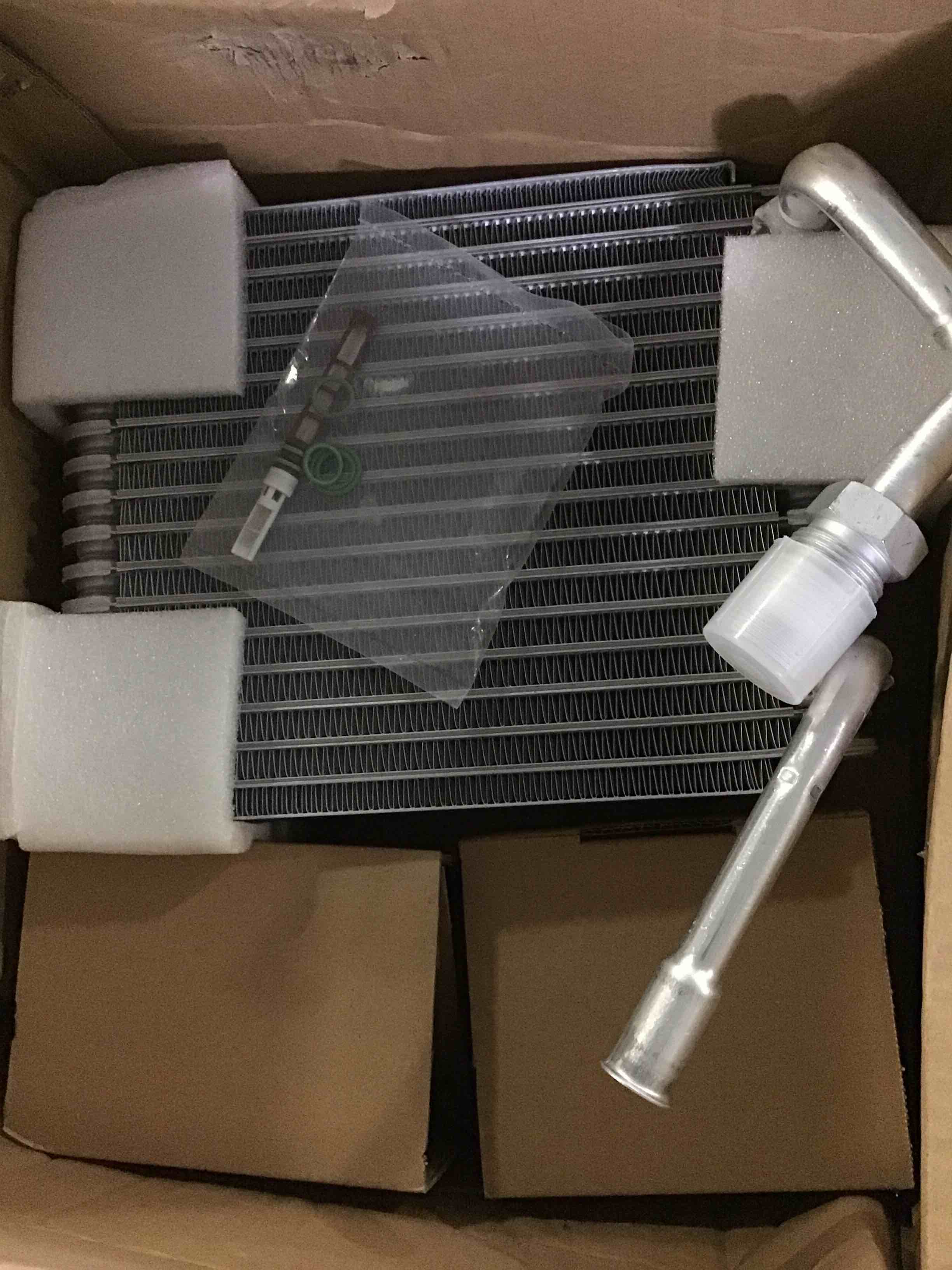 https://s3.amazonaws.com/lotting-images-prod/bidfta/GRN4917136_1695744219163.jpeg