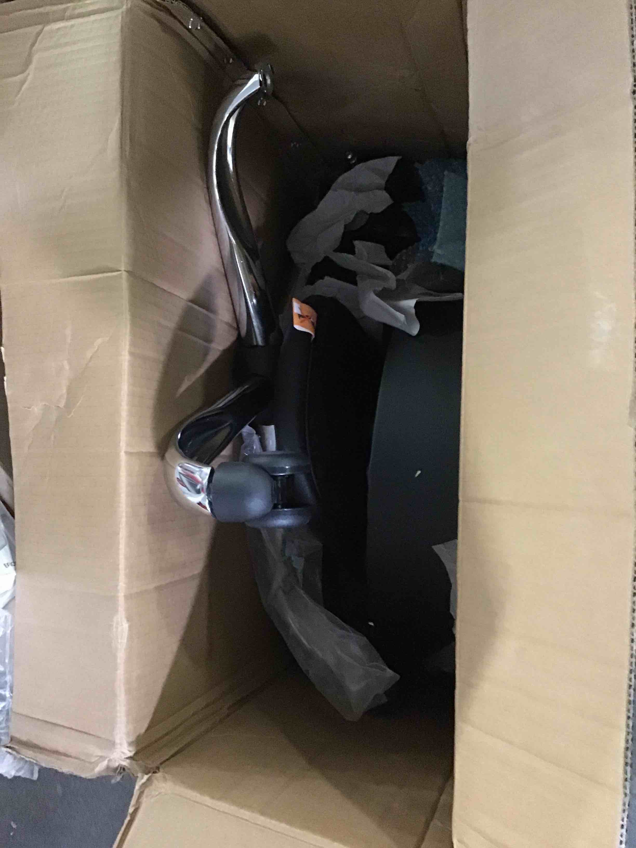 https://s3.amazonaws.com/lotting-images-prod/bidfta/GRN4917162_1695752426839.jpeg