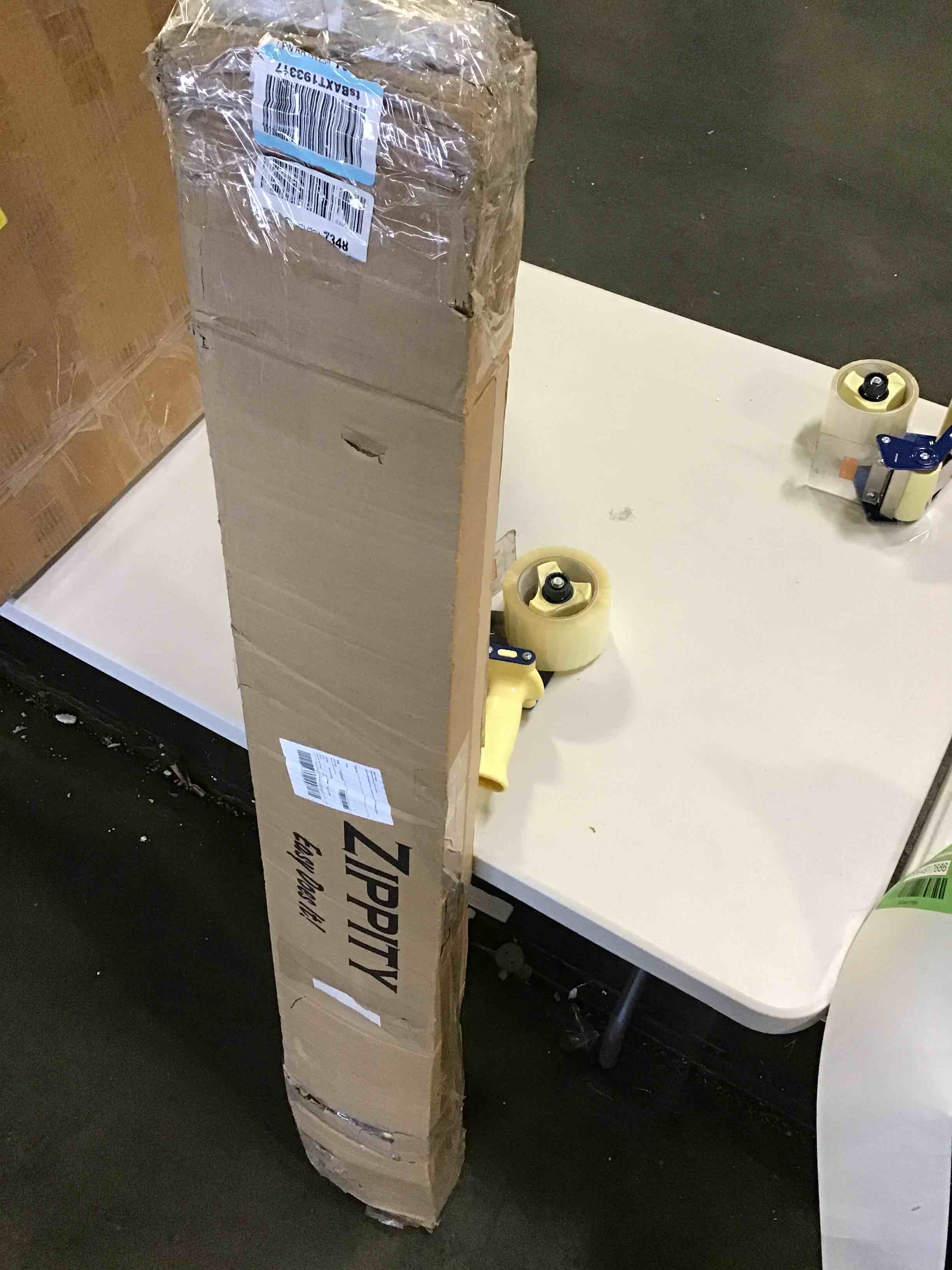https://s3.amazonaws.com/lotting-images-prod/bidfta/GRN4917686_1694784207630.jpeg