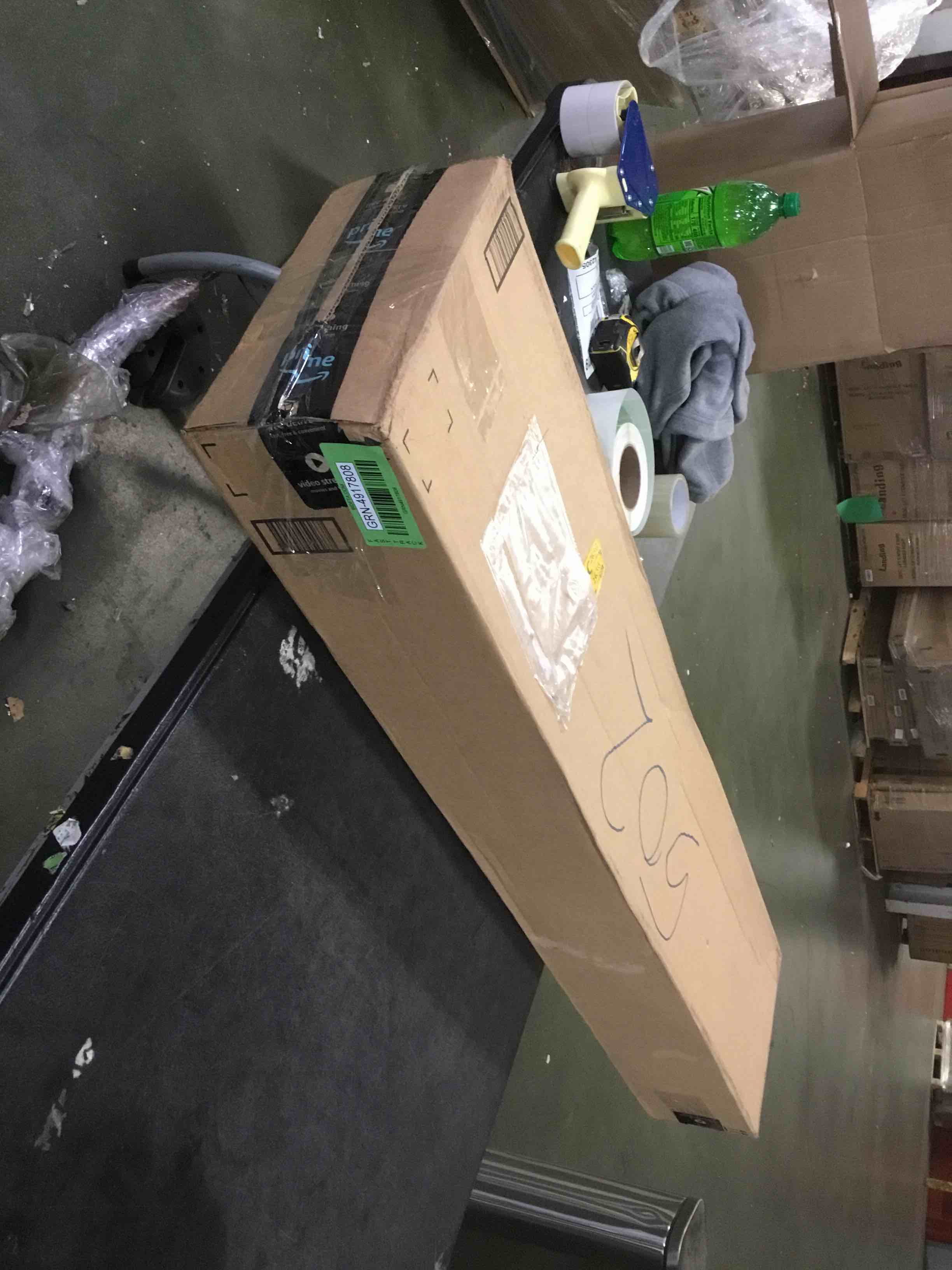 https://s3.amazonaws.com/lotting-images-prod/bidfta/GRN4917808_1695060250988.jpeg