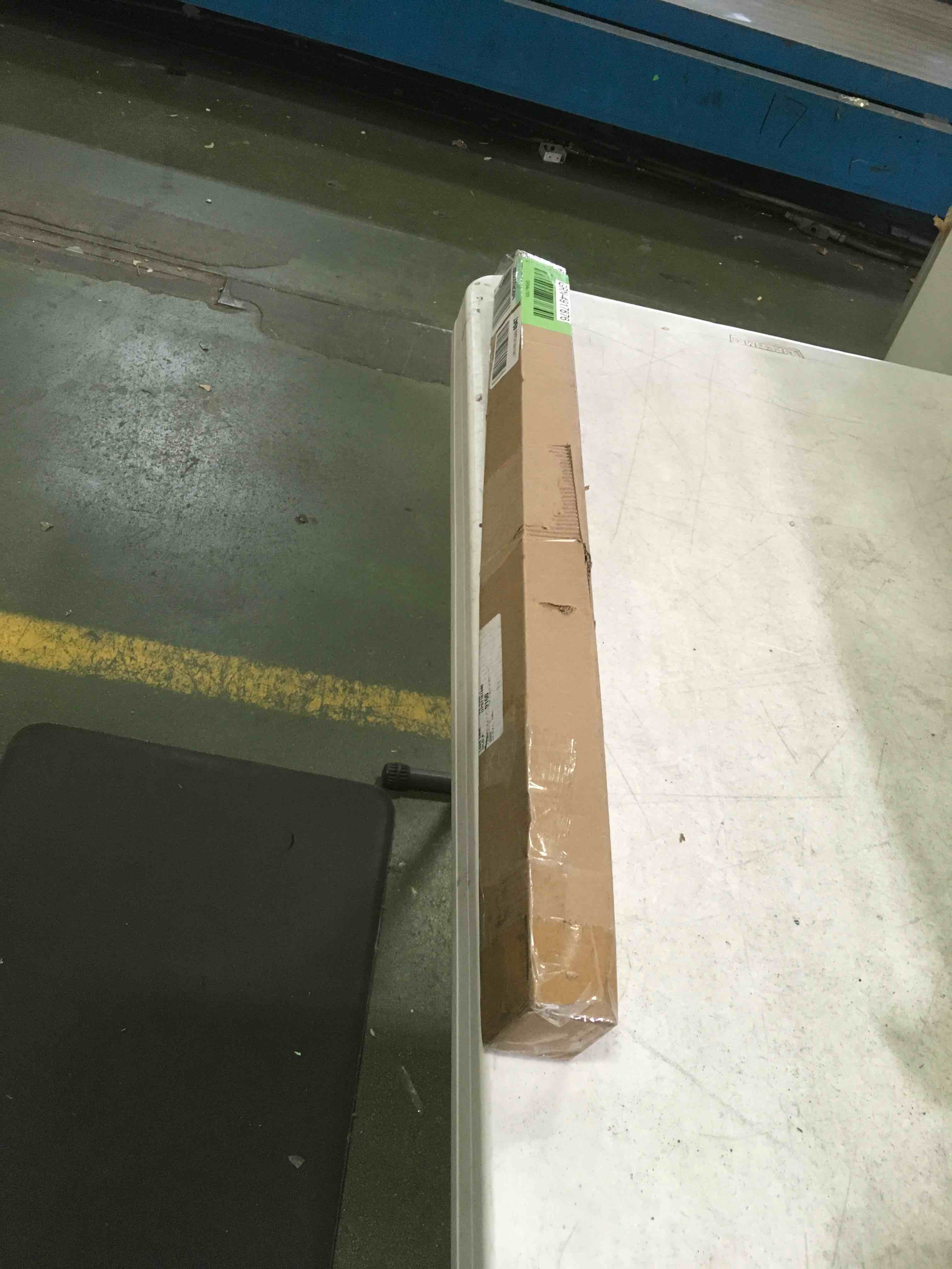 https://s3.amazonaws.com/lotting-images-prod/bidfta/GRN4917876_1695135687560.jpeg