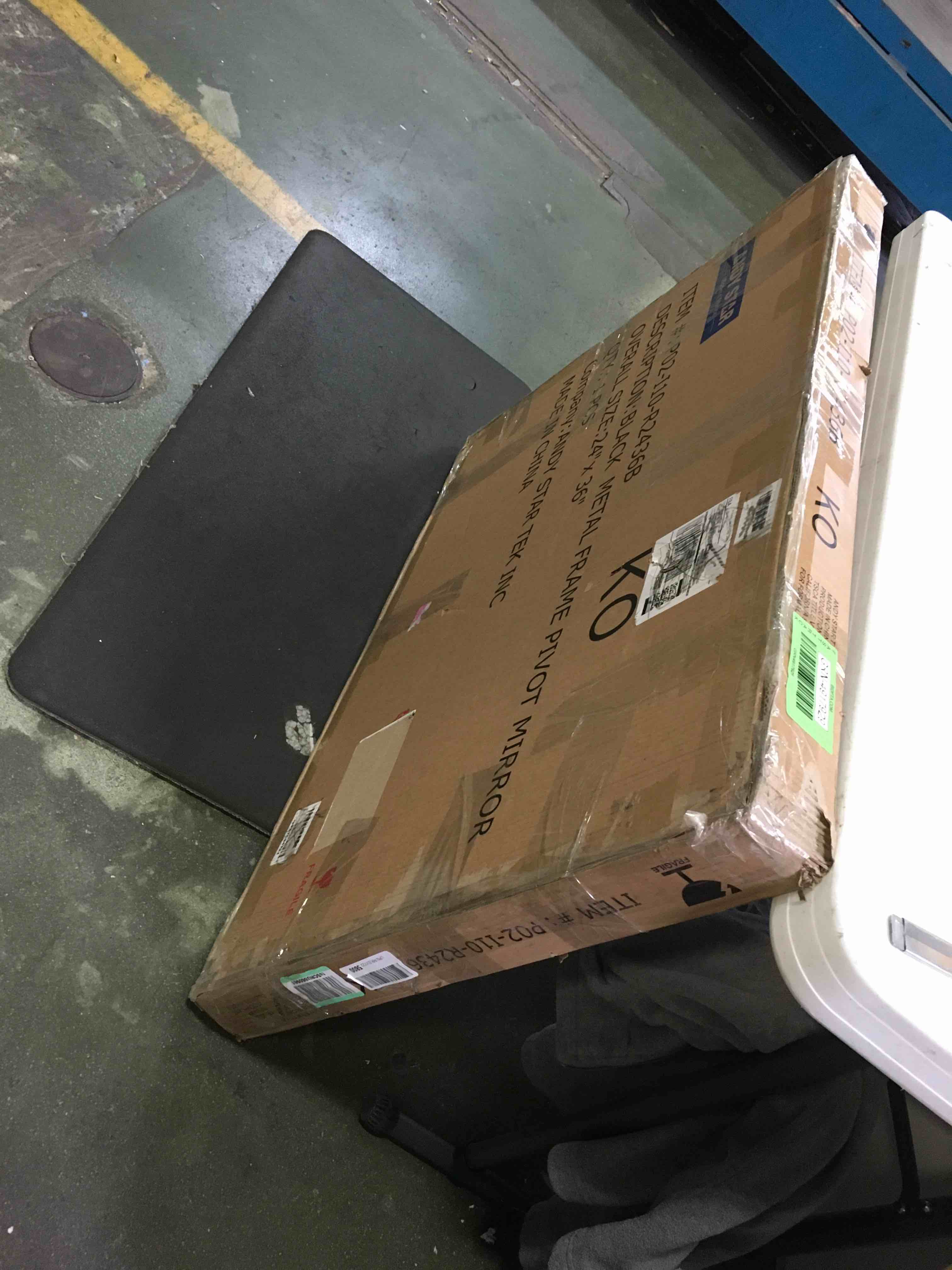 https://s3.amazonaws.com/lotting-images-prod/bidfta/GRN4917929_1695148294915.jpeg