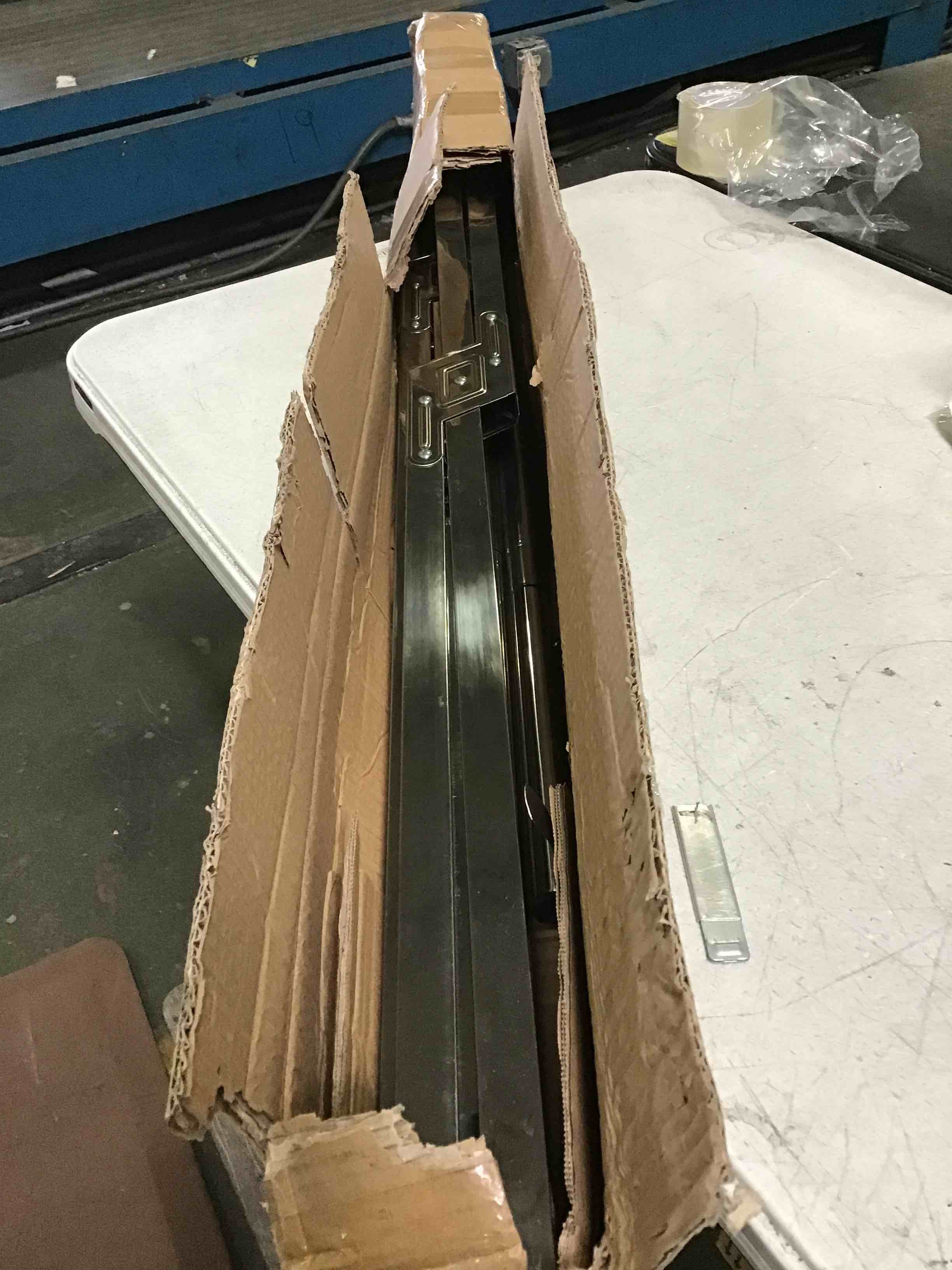 https://s3.amazonaws.com/lotting-images-prod/bidfta/GRN4918139_1695326130808.jpeg