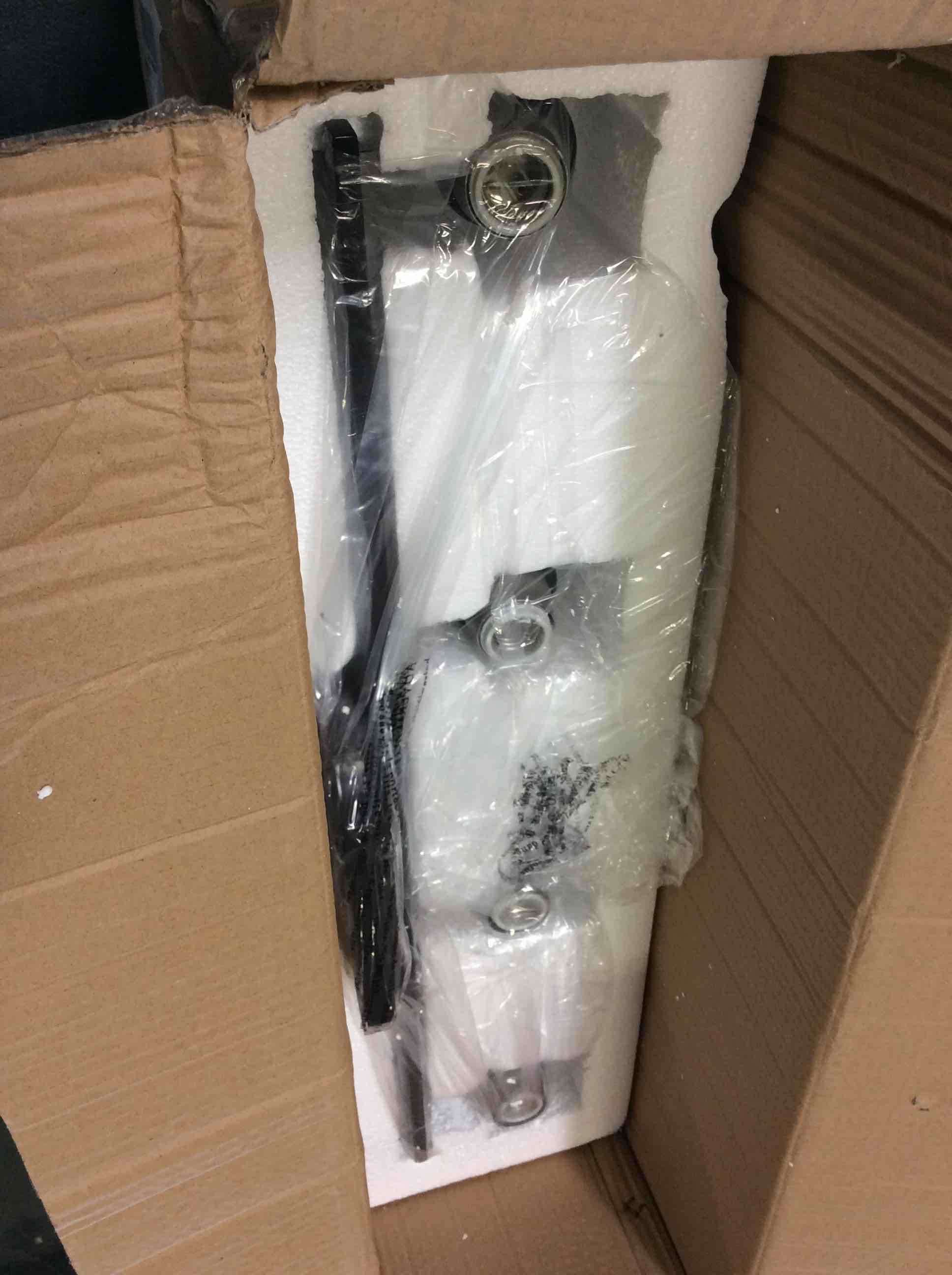 https://s3.amazonaws.com/lotting-images-prod/bidfta/GRN4918218_1695399277500.jpeg