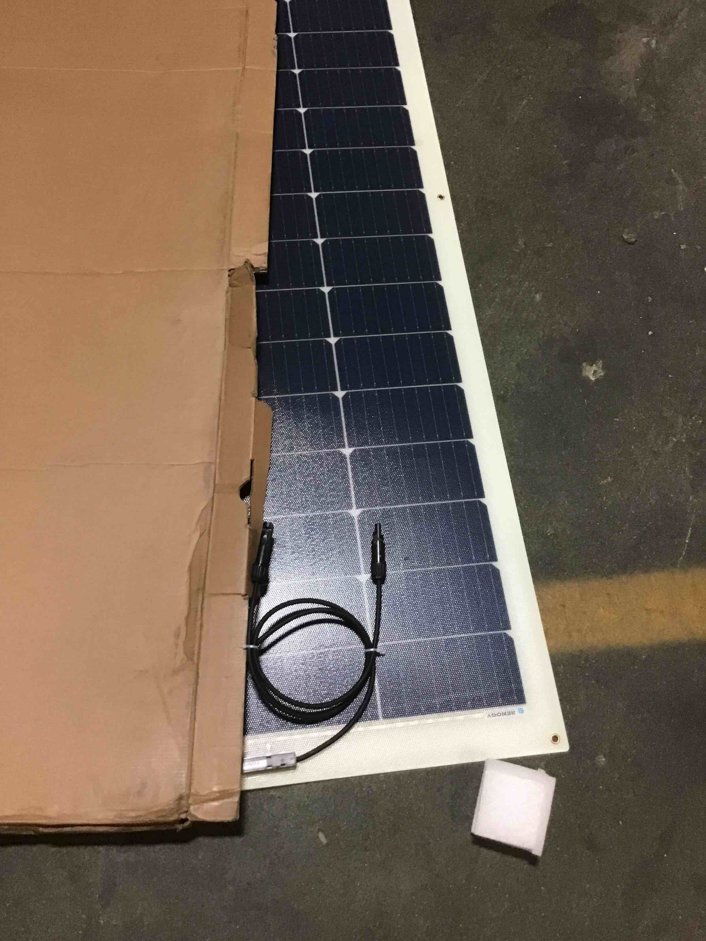 https://s3.amazonaws.com/lotting-images-prod/bidfta/GRN4918515_1695826401147.jpeg