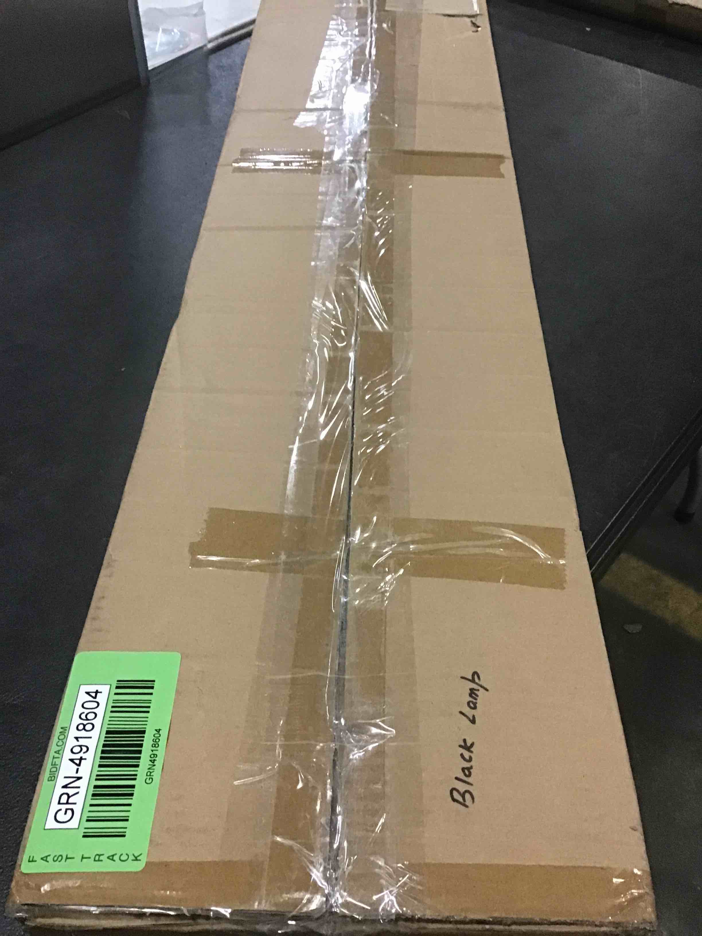 https://s3.amazonaws.com/lotting-images-prod/bidfta/GRN4918604_1695902584381.jpeg