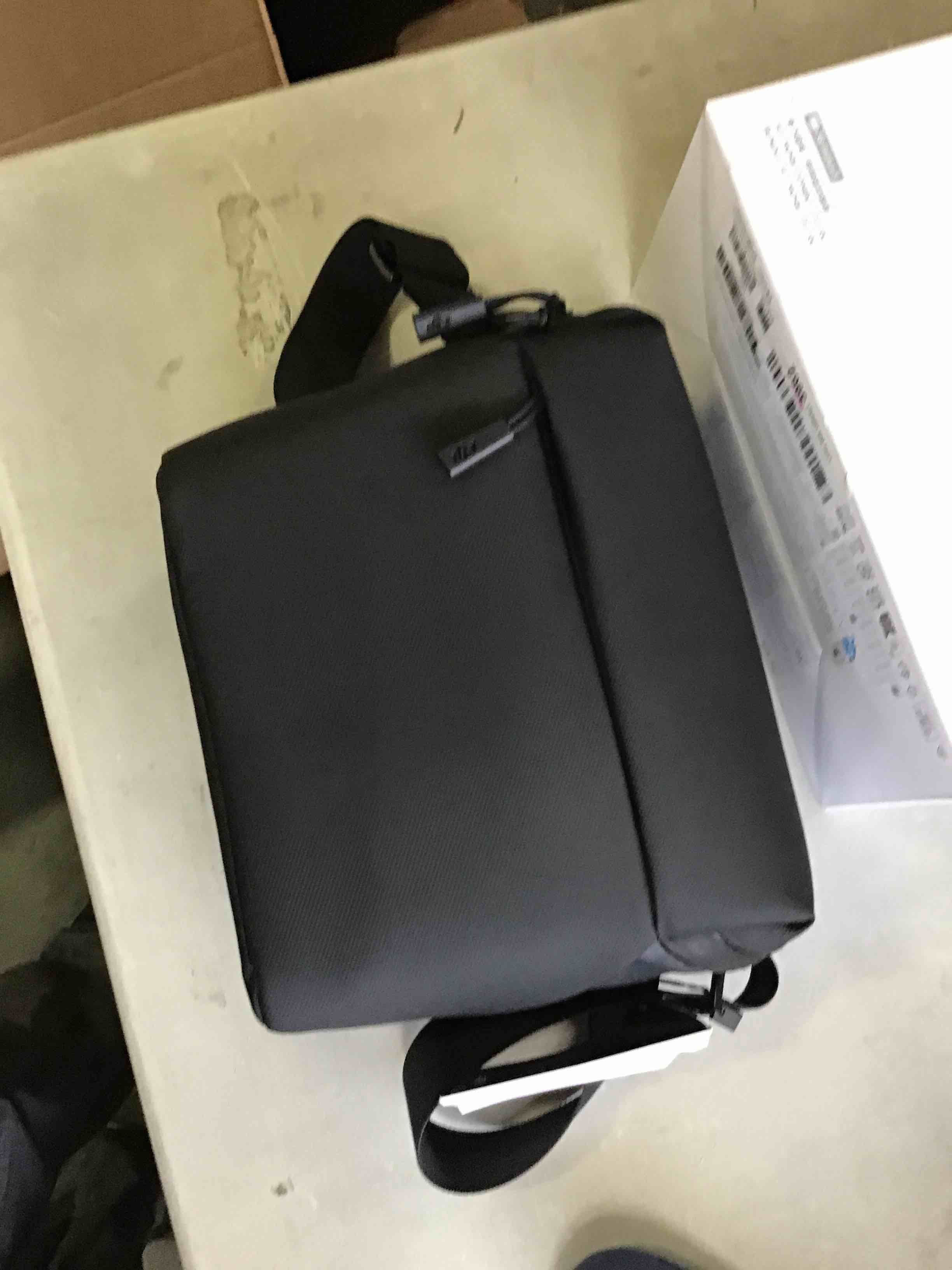 https://s3.amazonaws.com/lotting-images-prod/bidfta/GRN4923009_1696450367927.jpeg