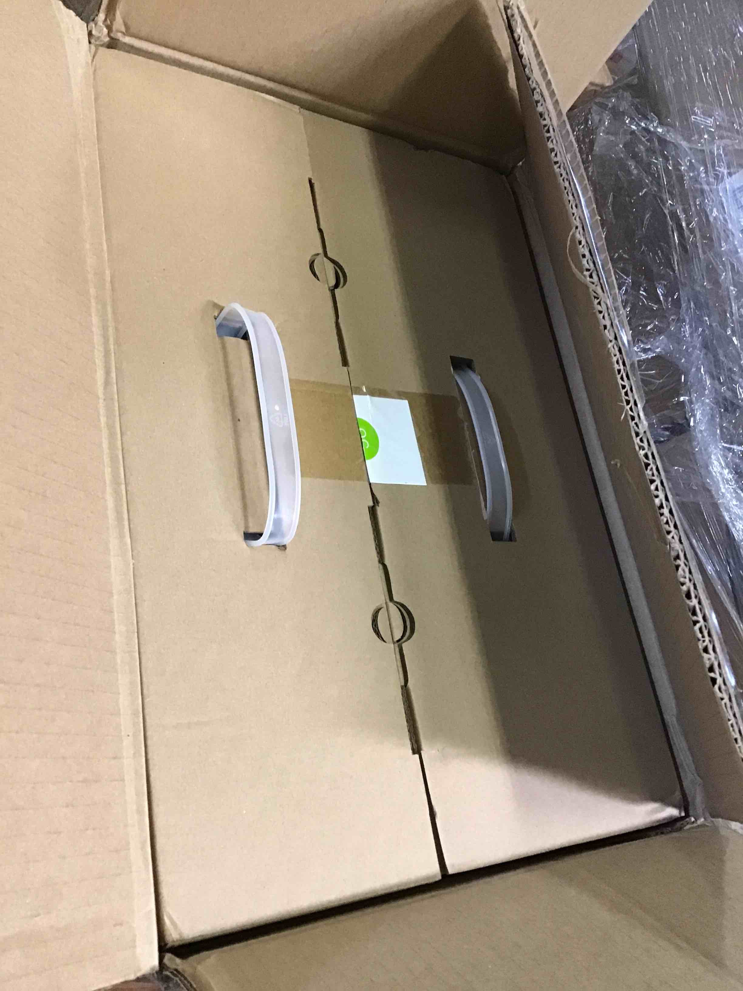 https://s3.amazonaws.com/lotting-images-prod/bidfta/GRN4923539_1694620722778.jpeg