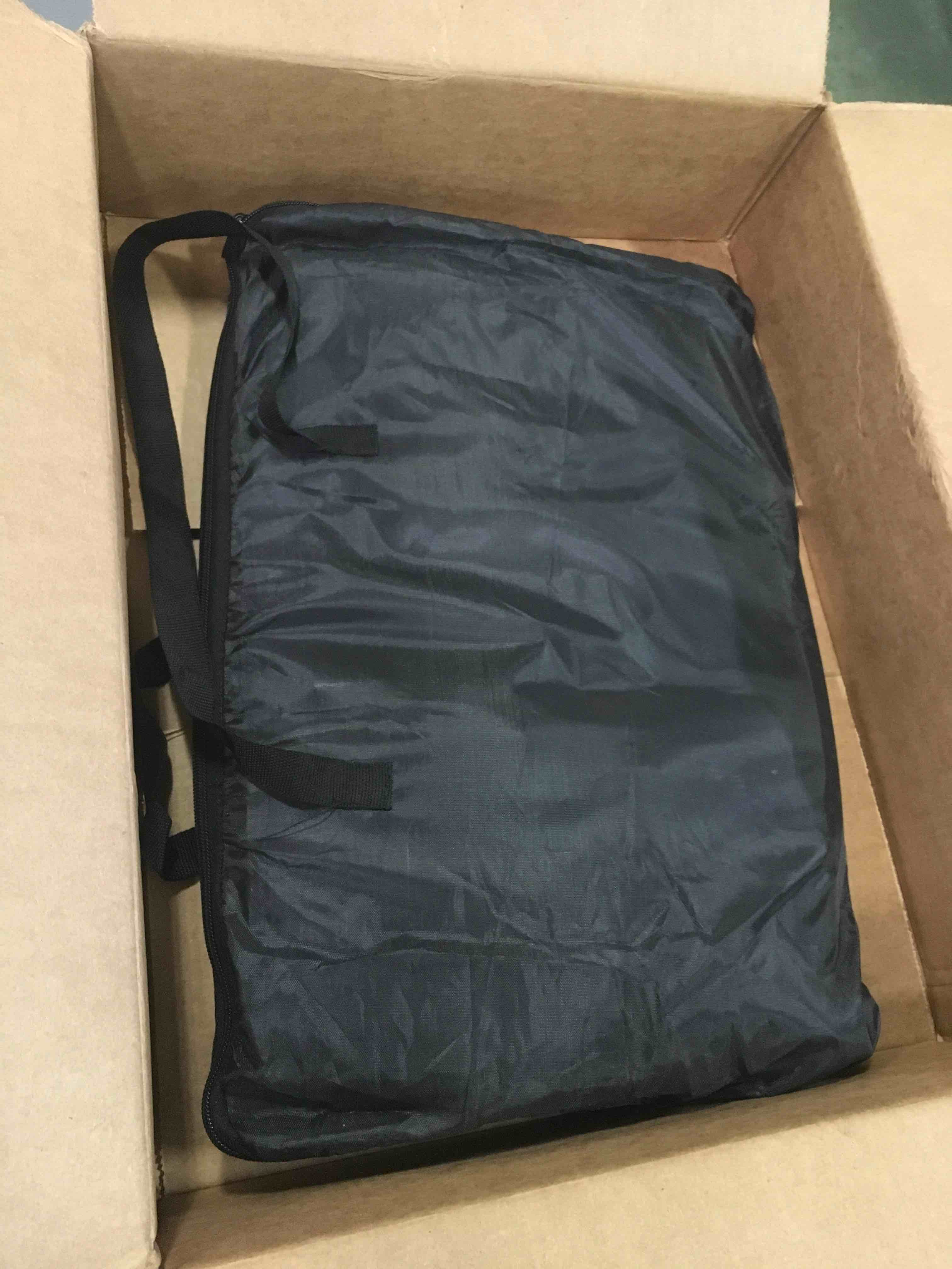 https://s3.amazonaws.com/lotting-images-prod/bidfta/GRN4923669_1694781899334.jpeg