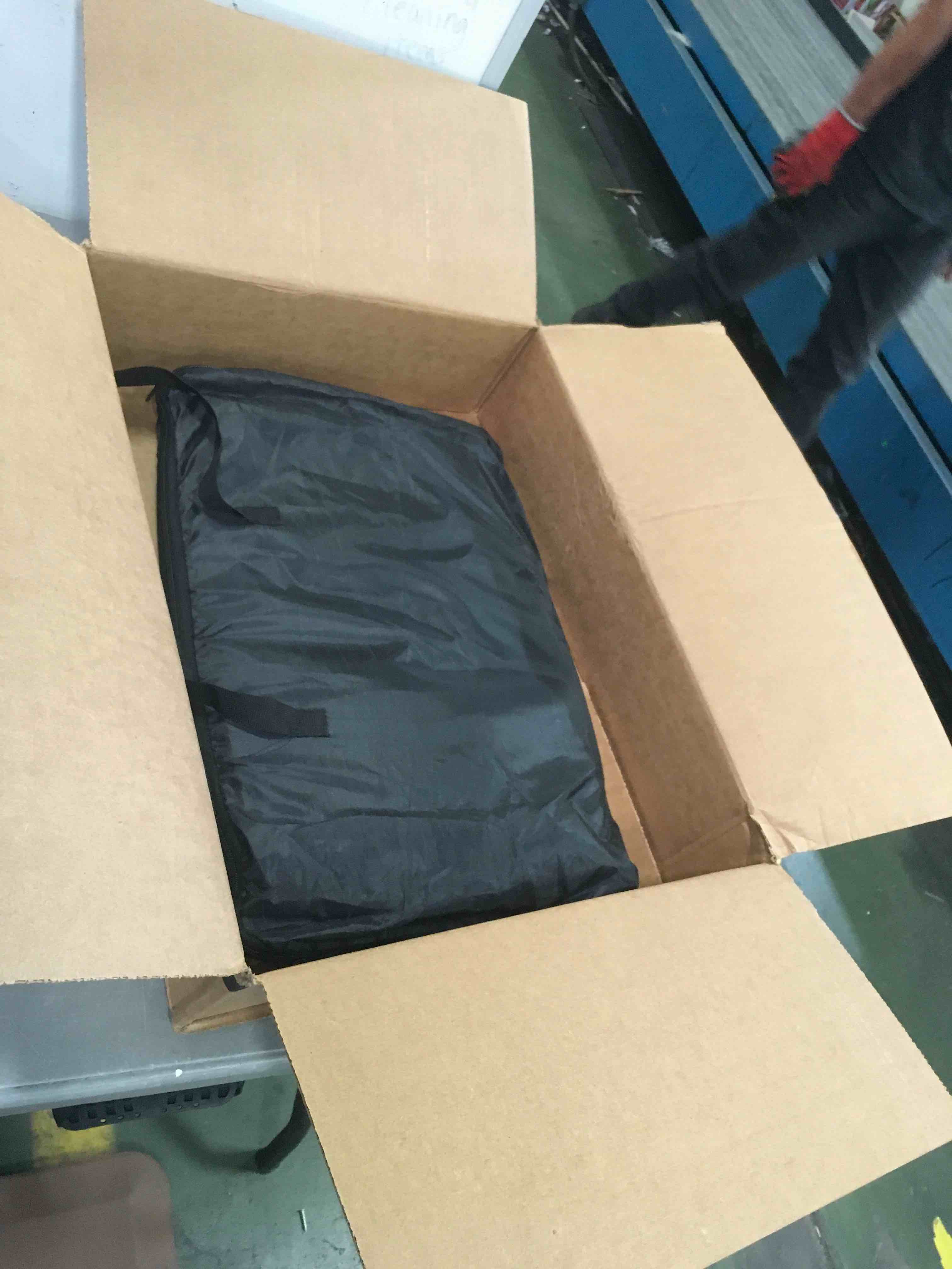 https://s3.amazonaws.com/lotting-images-prod/bidfta/GRN4923669_1694781901584.jpeg