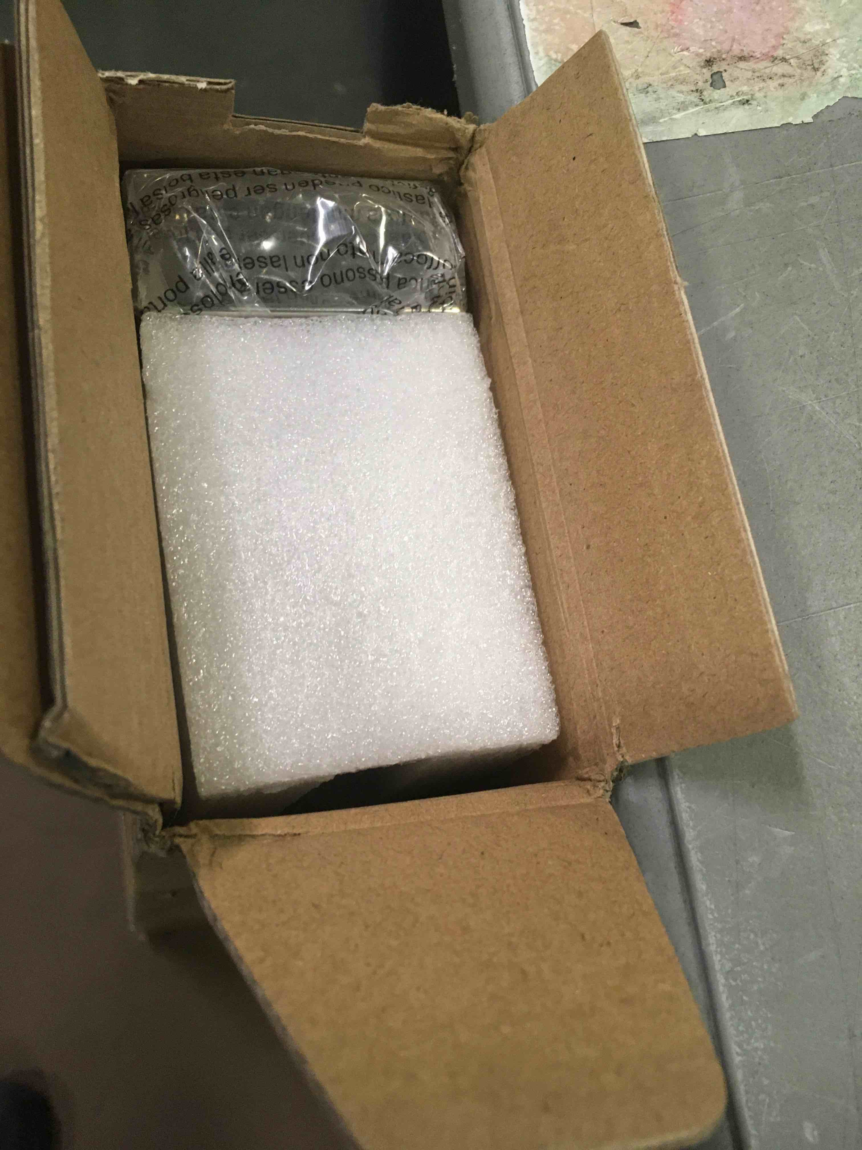 https://s3.amazonaws.com/lotting-images-prod/bidfta/GRN4923677_1694783525467.jpeg