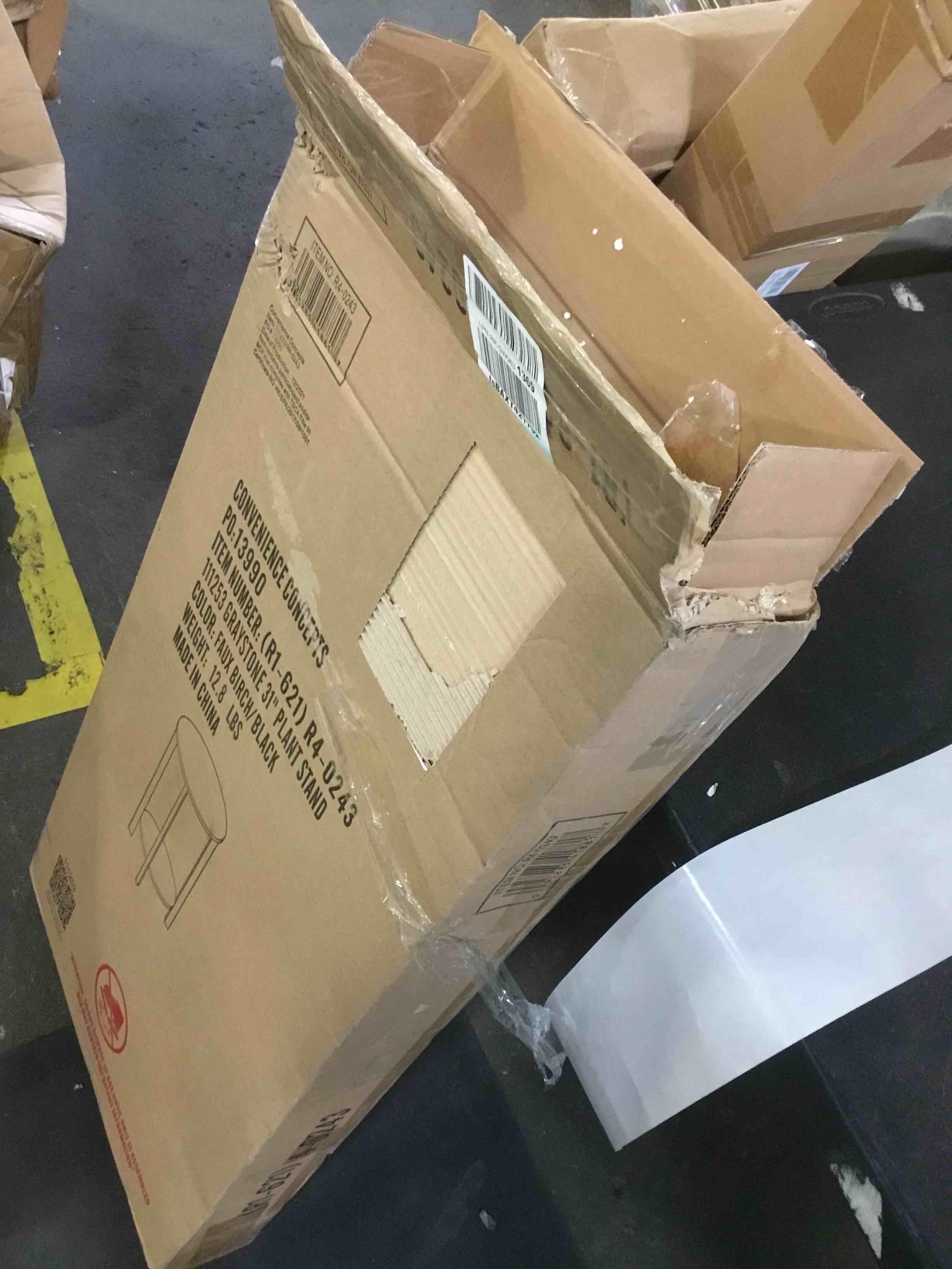https://s3.amazonaws.com/lotting-images-prod/bidfta/GRN4923851_1694866559246.jpeg
