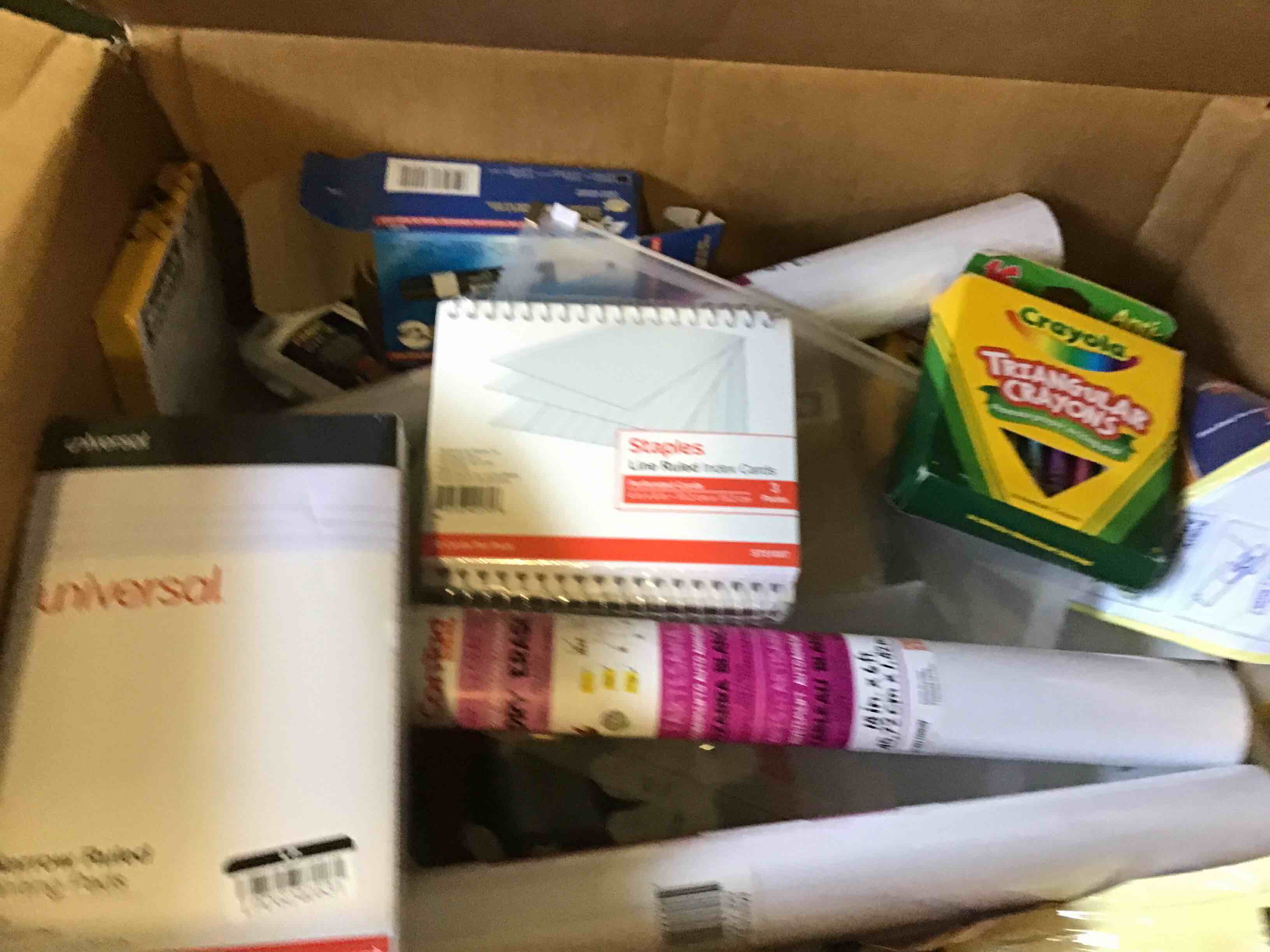 https://s3.amazonaws.com/lotting-images-prod/bidfta/GRN4927040_1695129797525.jpeg