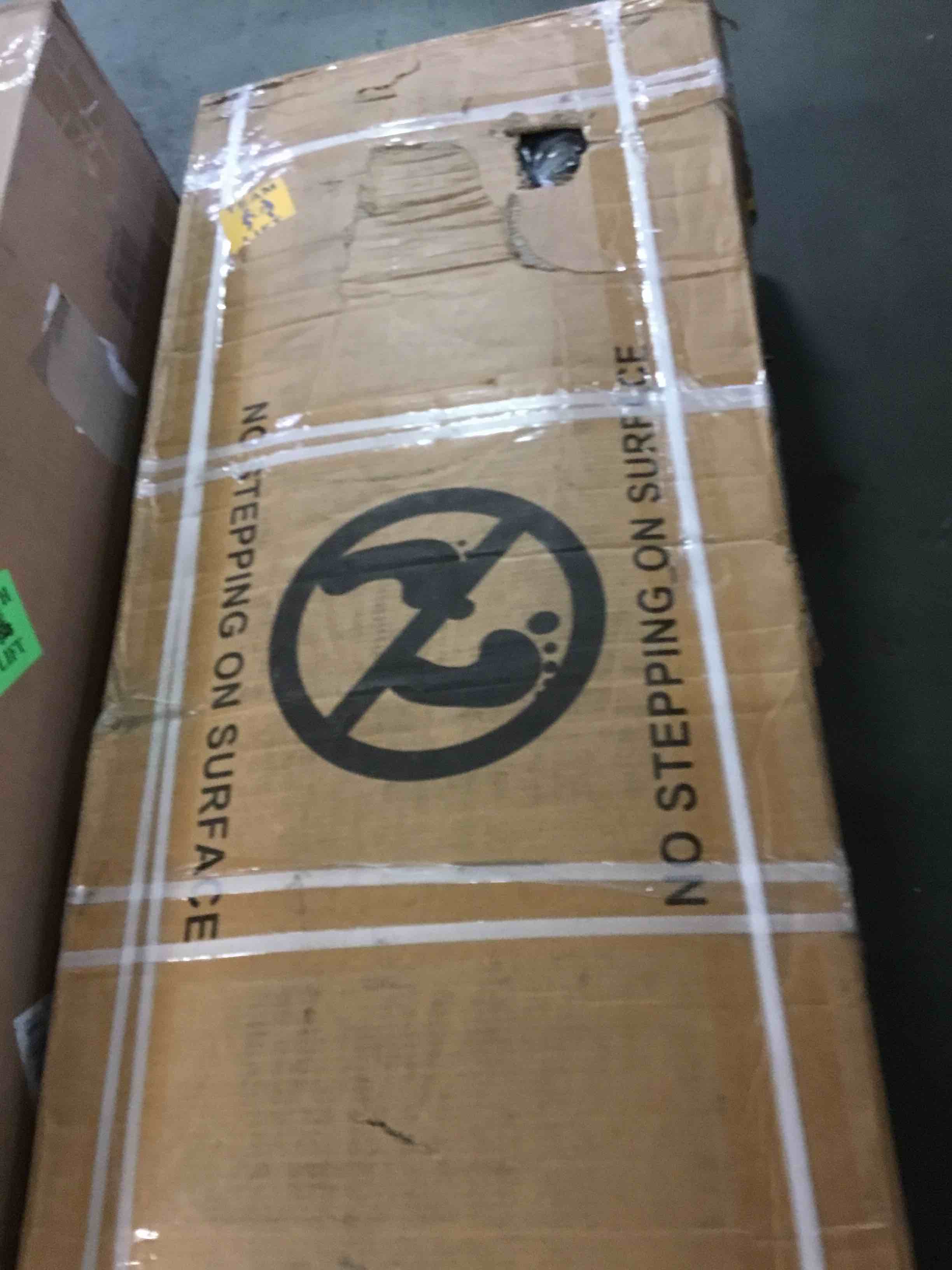 https://s3.amazonaws.com/lotting-images-prod/bidfta/GRN4931964_1685971574409.jpeg