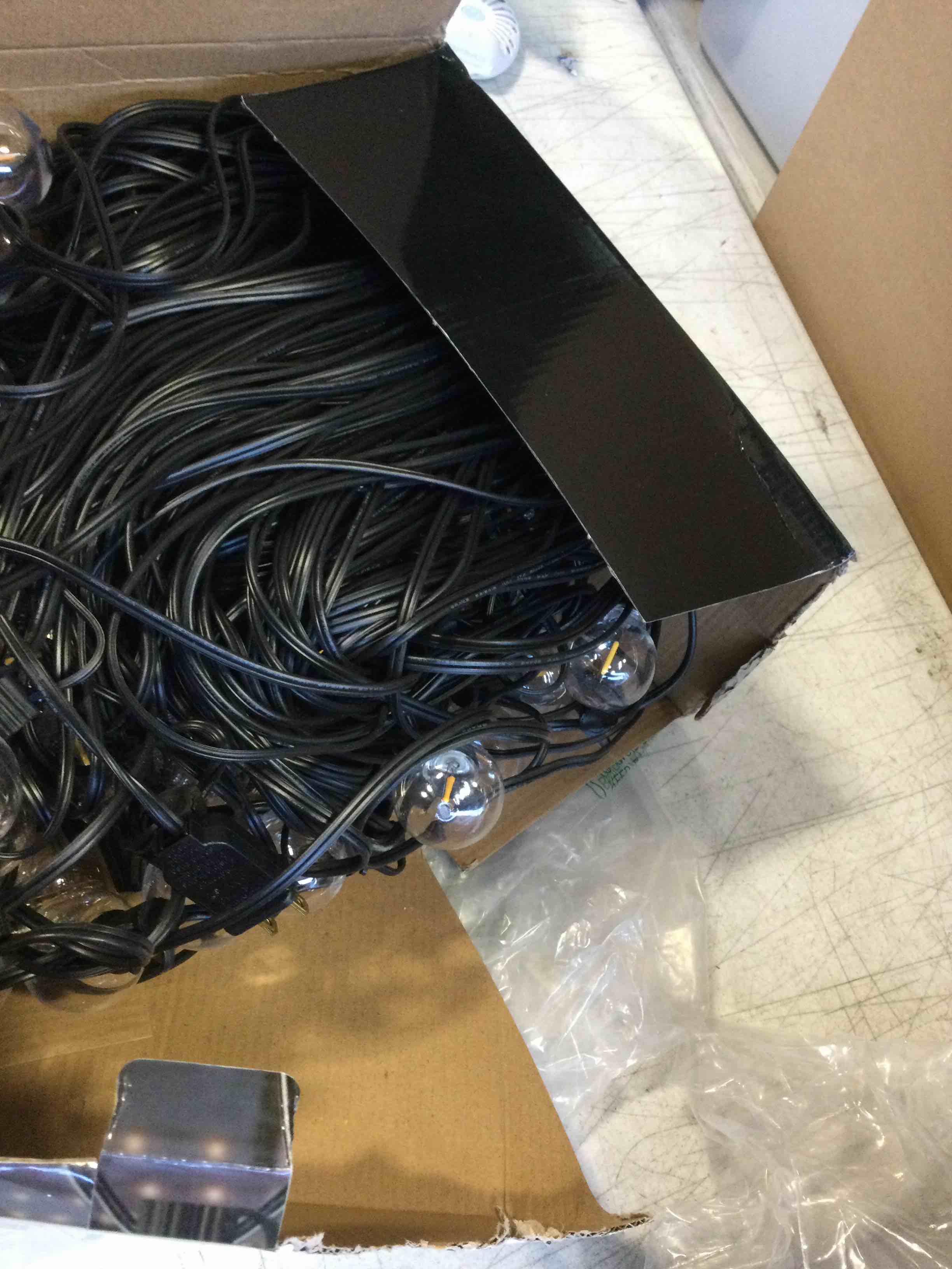 https://s3.amazonaws.com/lotting-images-prod/bidfta/GRN4939977_1702564009465.jpeg