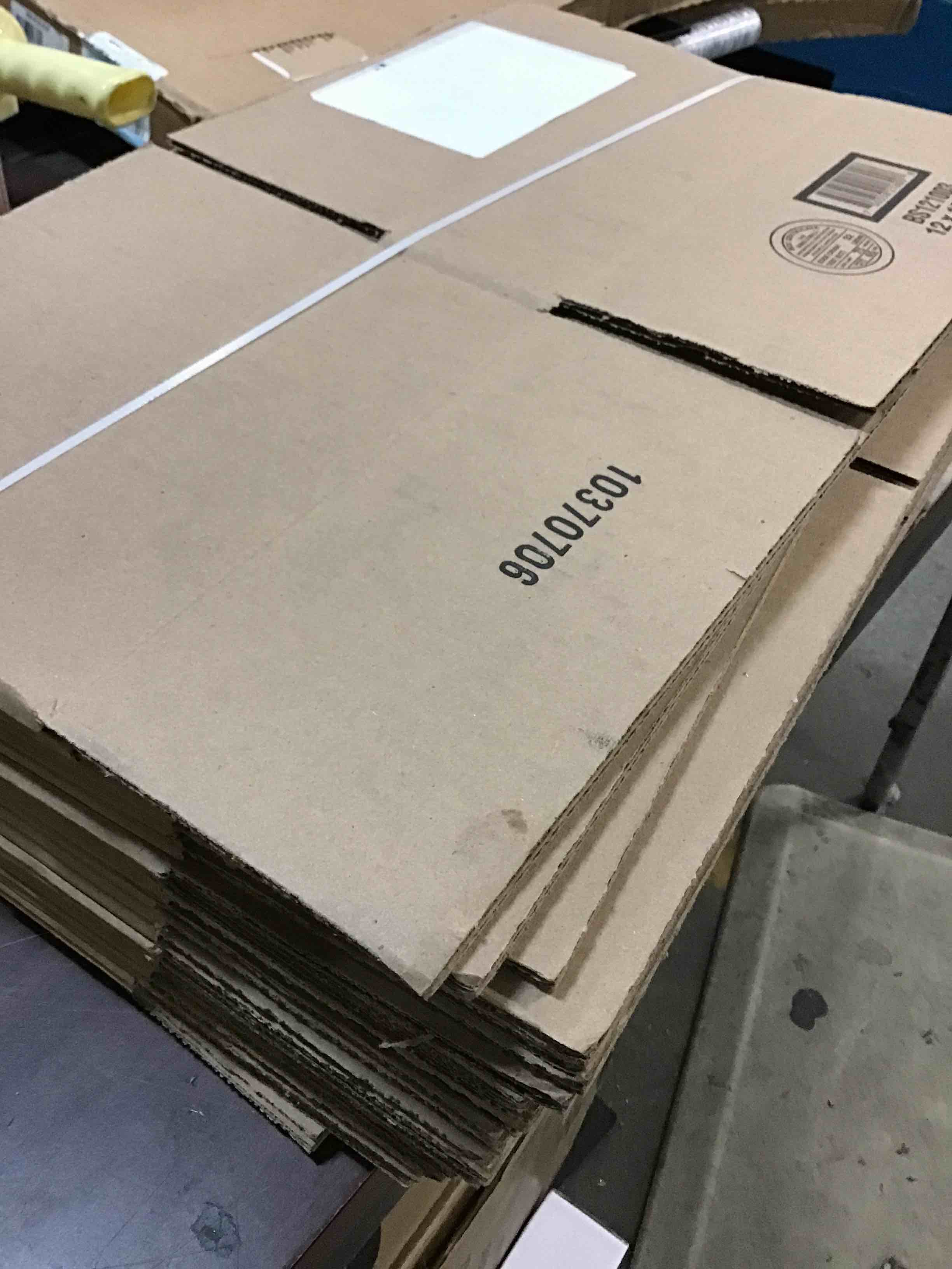 https://s3.amazonaws.com/lotting-images-prod/bidfta/GRN4940387_1703784661022.jpeg