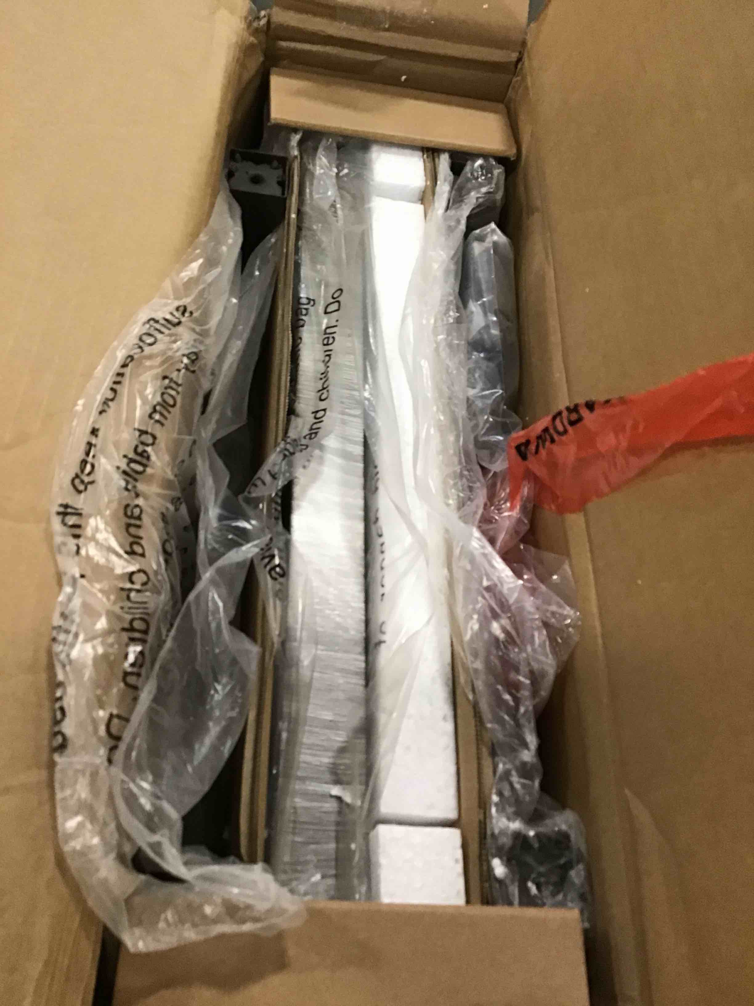 https://s3.amazonaws.com/lotting-images-prod/bidfta/GRN4940660_1703956177660.jpeg