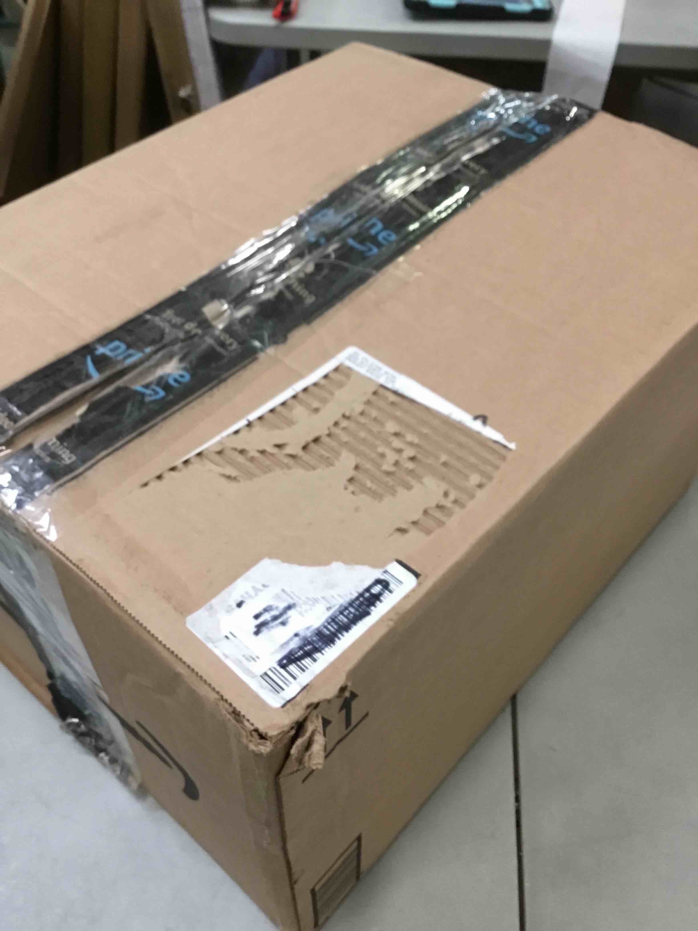 https://s3.amazonaws.com/lotting-images-prod/bidfta/GRN4941105_1704475455119.jpeg