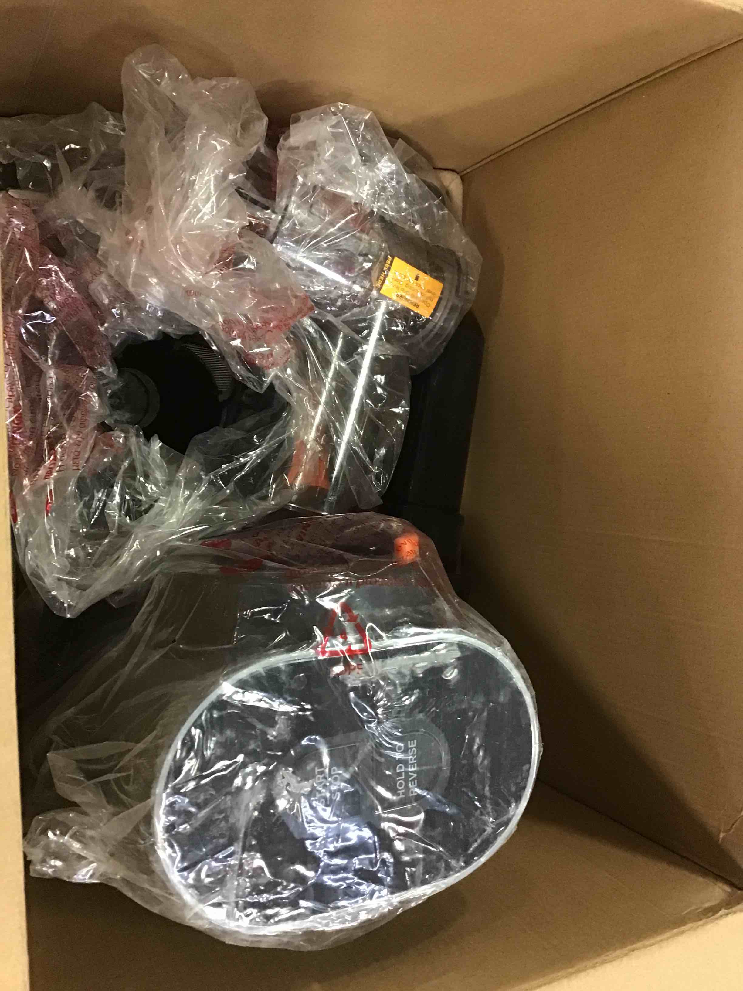 https://s3.amazonaws.com/lotting-images-prod/bidfta/GRN4941240_1704986744182.jpeg