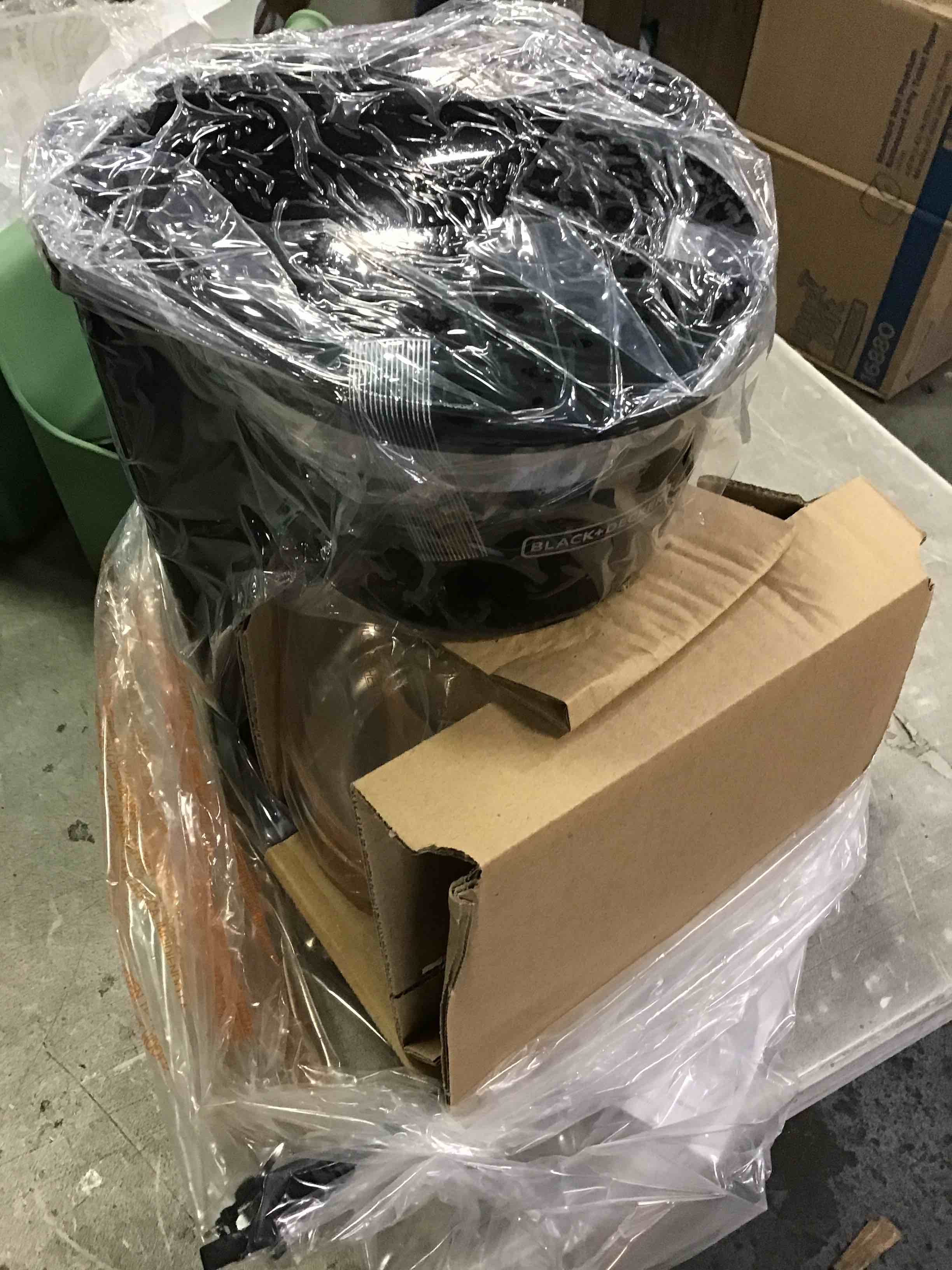 https://s3.amazonaws.com/lotting-images-prod/bidfta/GRN4941242_1704987590748.jpeg