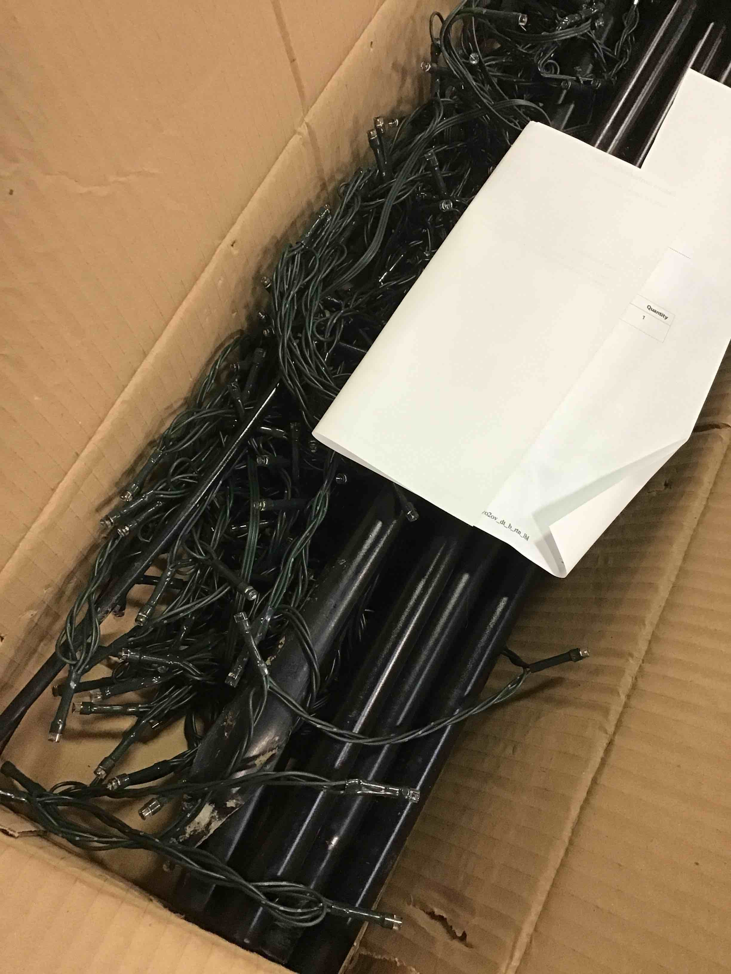 https://s3.amazonaws.com/lotting-images-prod/bidfta/GRN4941289_1705007693412.jpeg