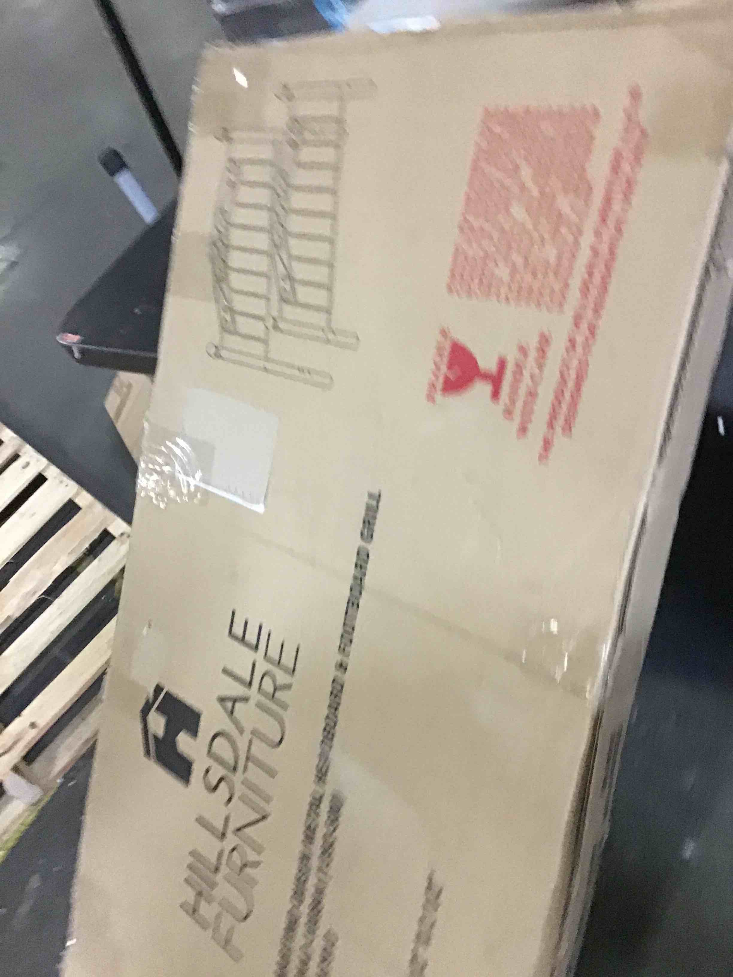 https://s3.amazonaws.com/lotting-images-prod/bidfta/GRN4941739_1702557253220.jpeg