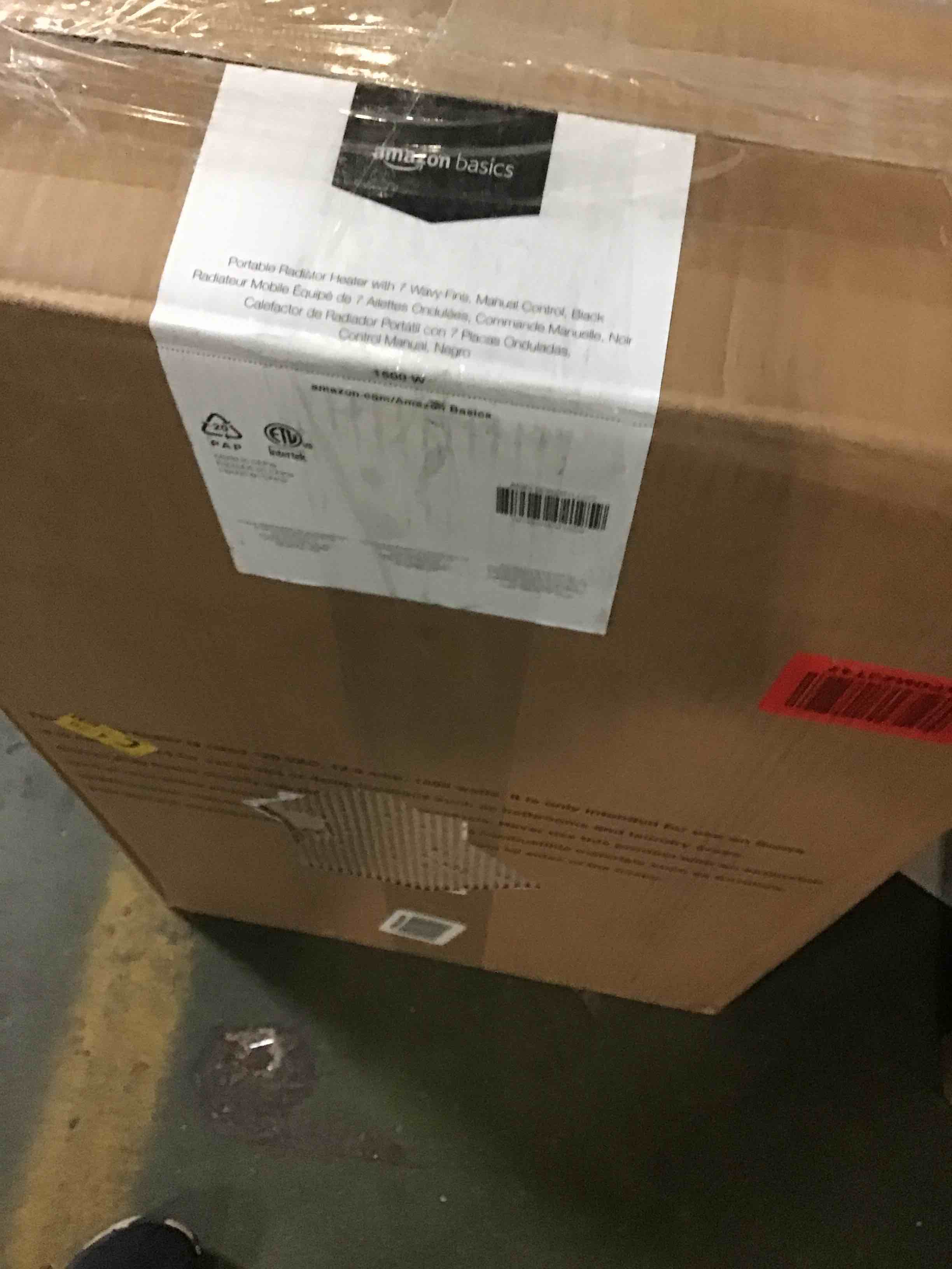 https://s3.amazonaws.com/lotting-images-prod/bidfta/GRN4942166_1702648928757.jpeg