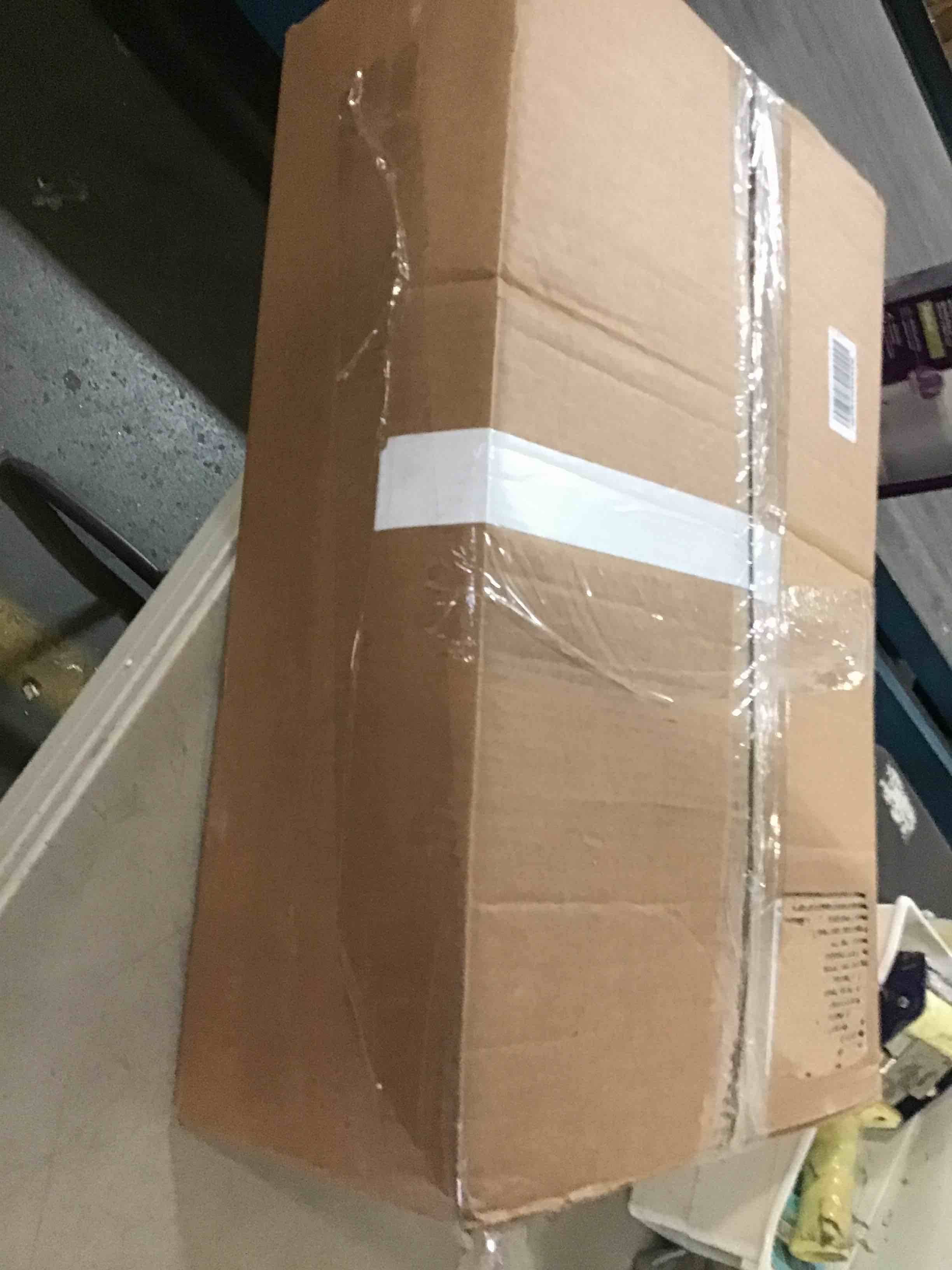 https://s3.amazonaws.com/lotting-images-prod/bidfta/GRN4942650_1702742680457.jpeg