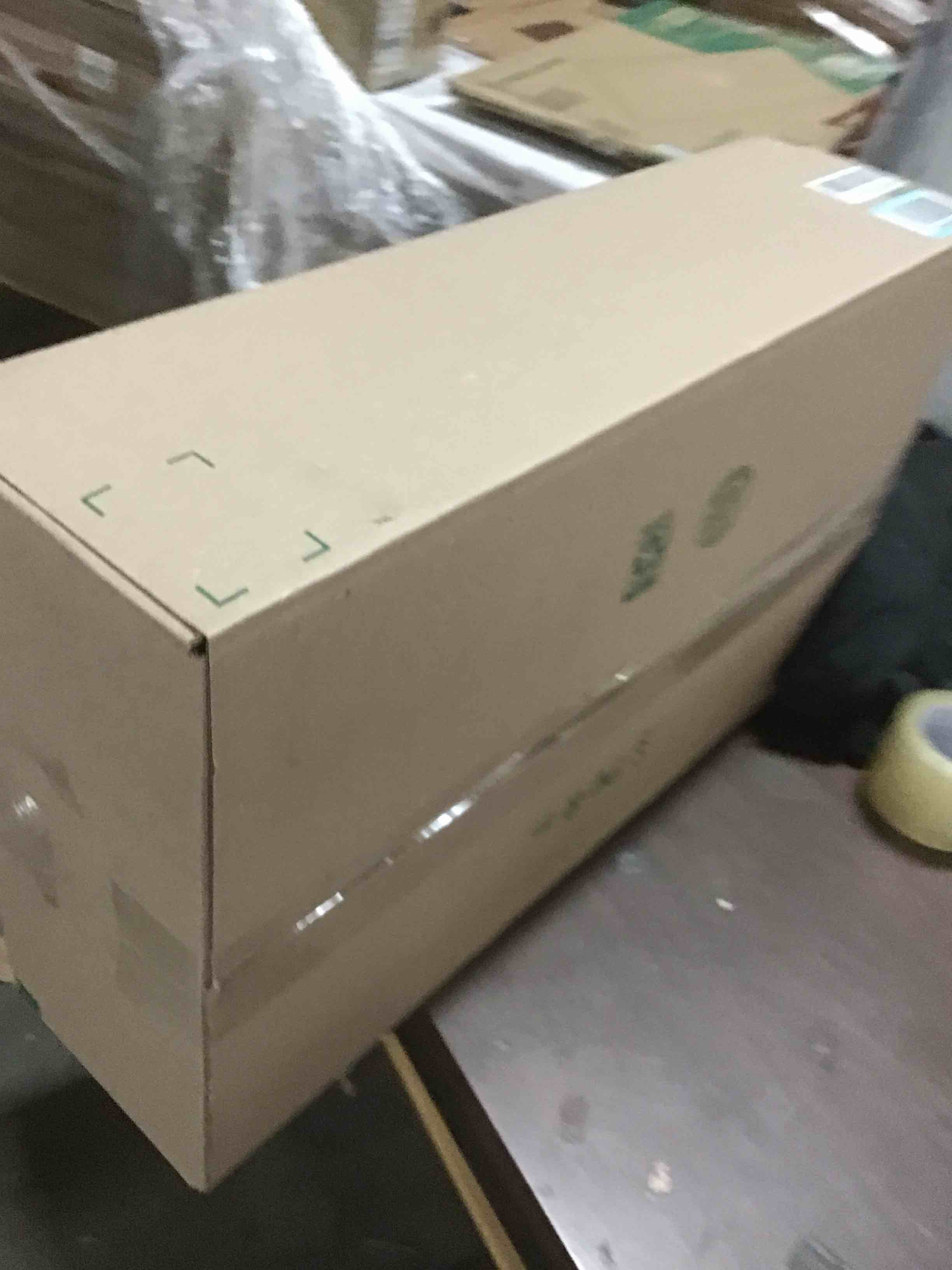 https://s3.amazonaws.com/lotting-images-prod/bidfta/GRN4943045_1702743142978.jpeg