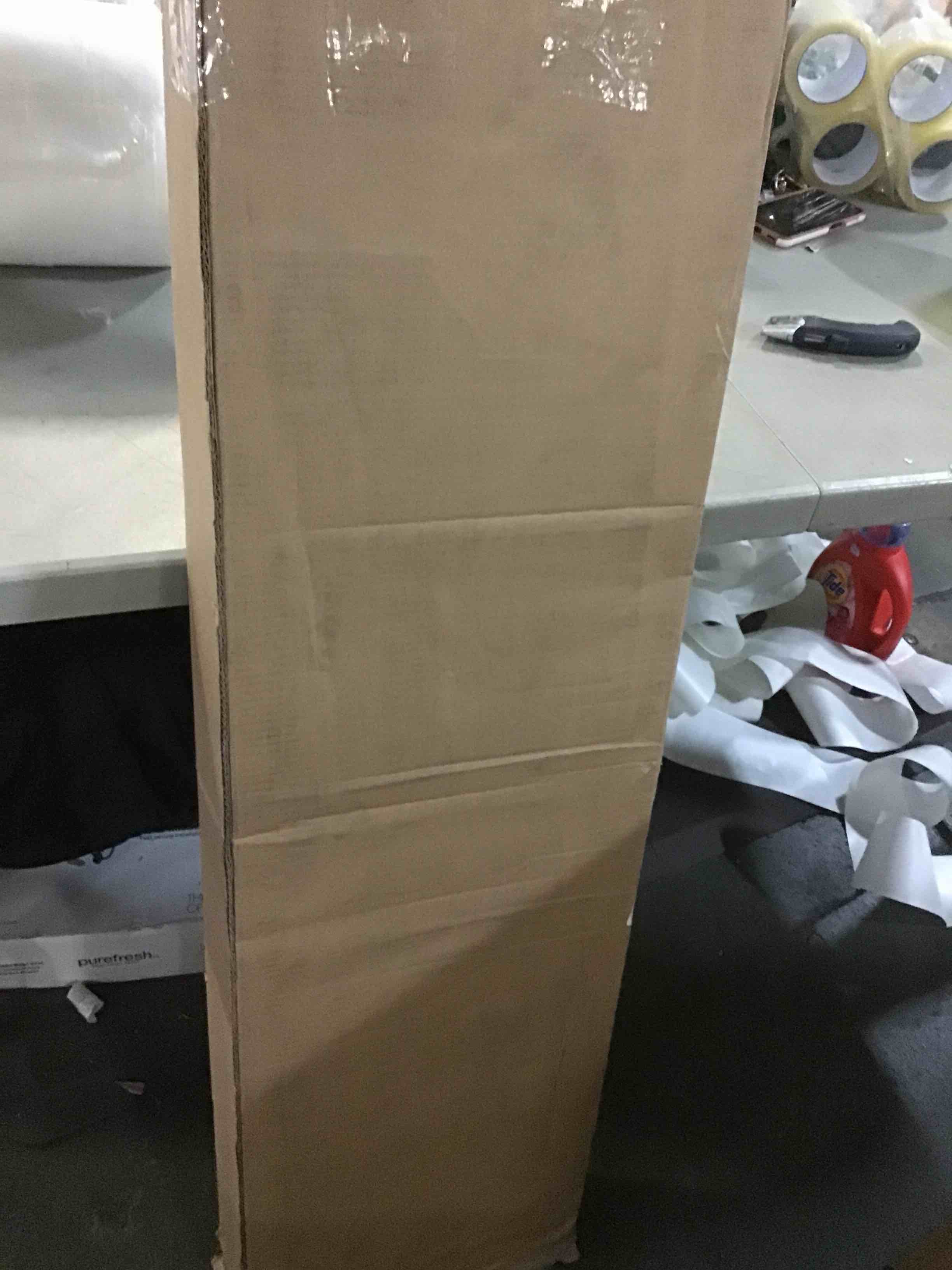 https://s3.amazonaws.com/lotting-images-prod/bidfta/GRN4943190_1702928160632.jpeg