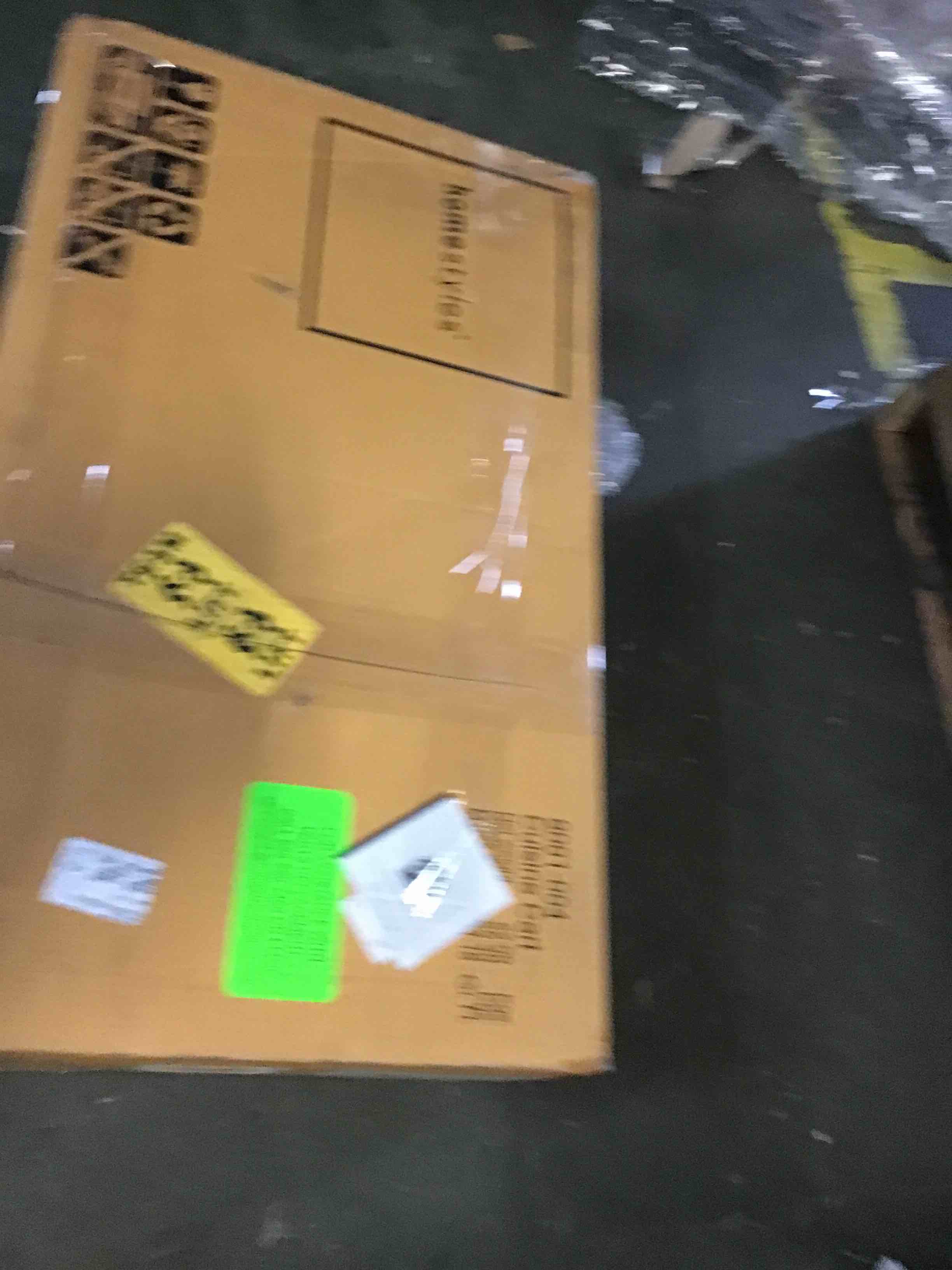 https://s3.amazonaws.com/lotting-images-prod/bidfta/GRN4943931_1703098537058.jpeg