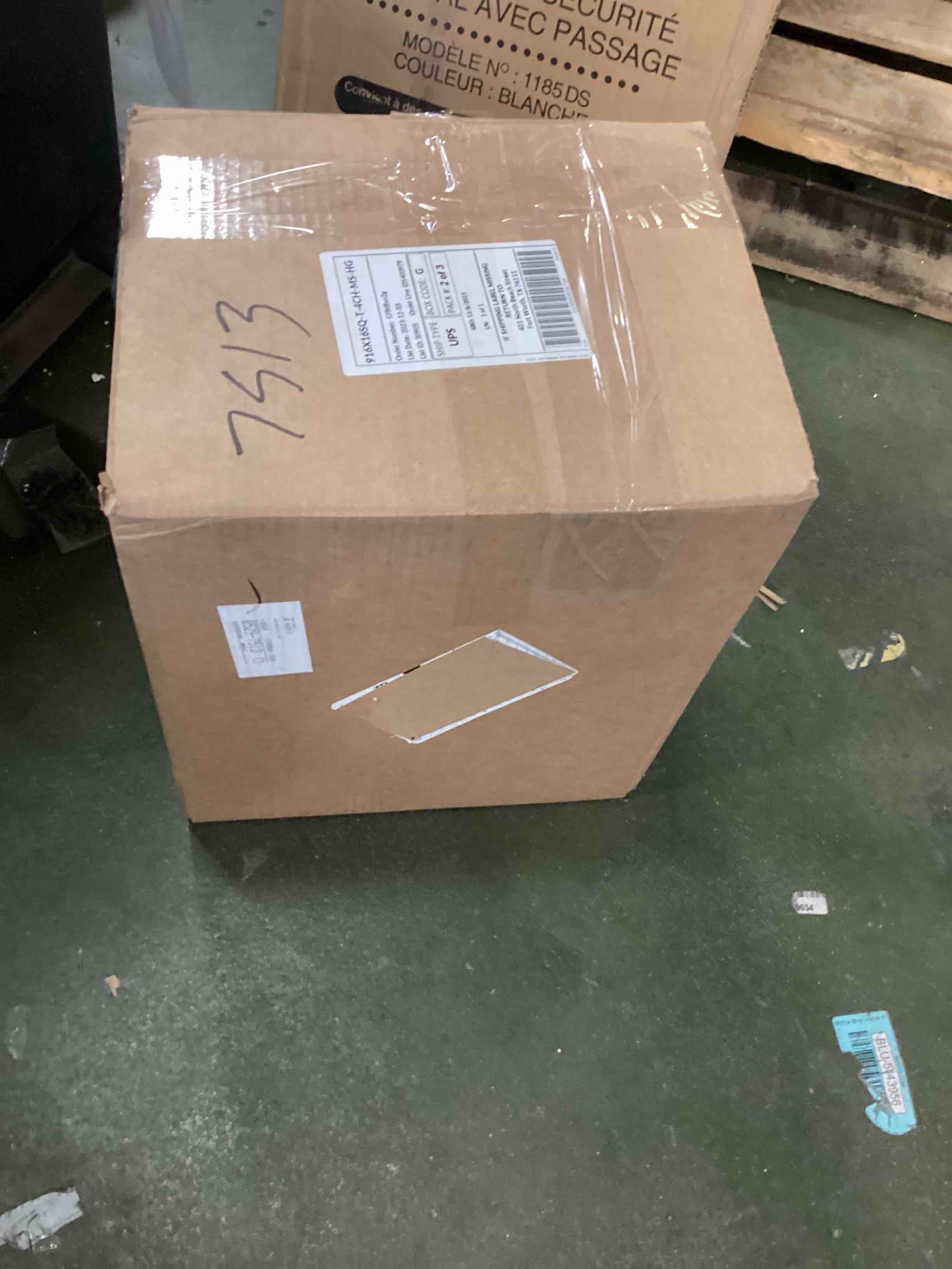 https://s3.amazonaws.com/lotting-images-prod/bidfta/GRN4948676_1703711951570.jpeg