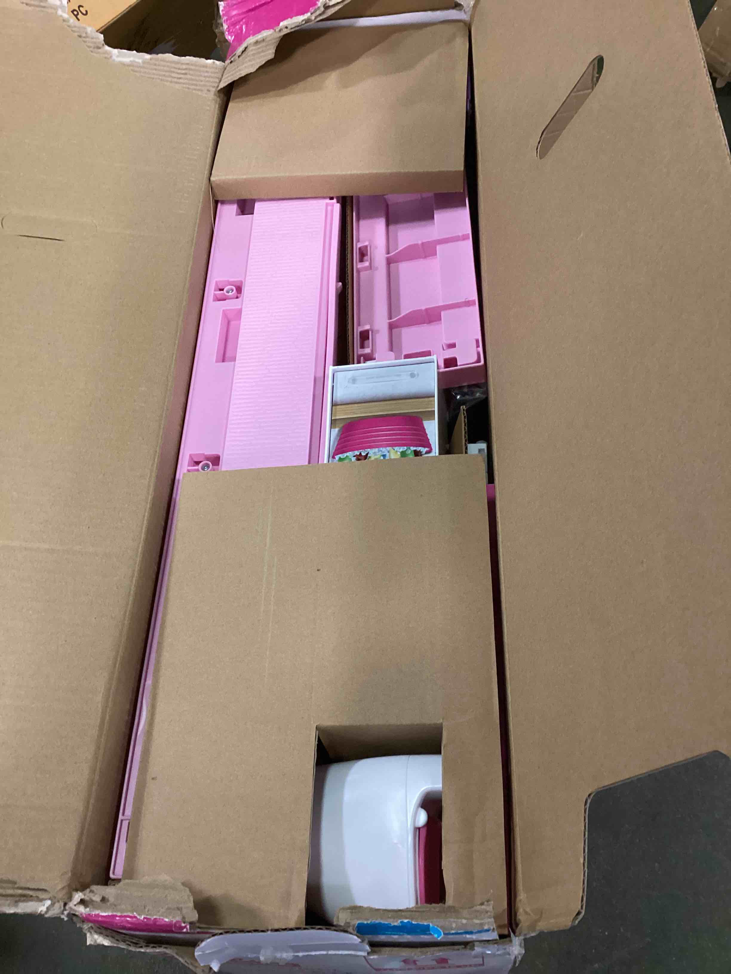 https://s3.amazonaws.com/lotting-images-prod/bidfta/GRN4948743_1703780305939.jpeg