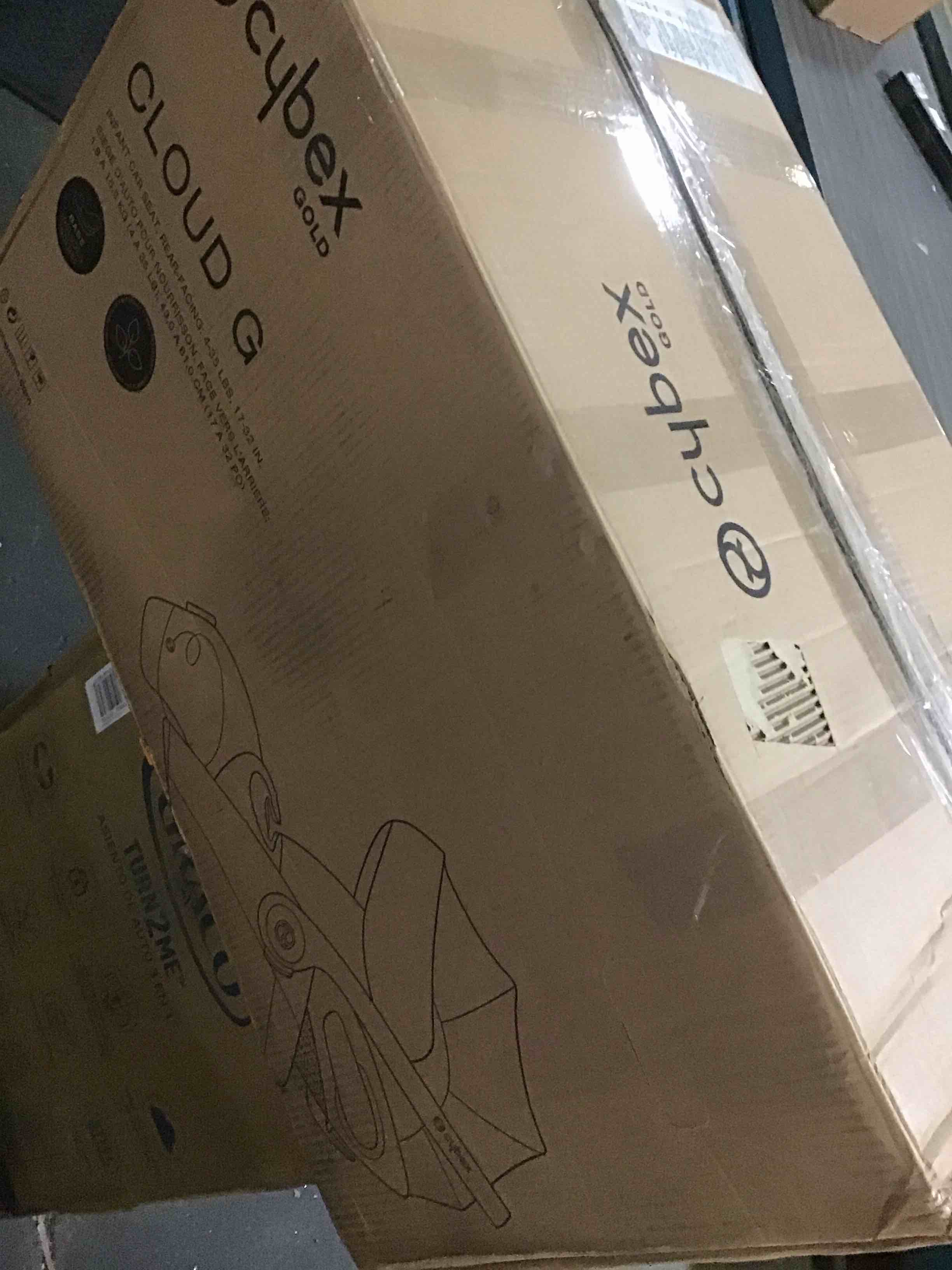 https://s3.amazonaws.com/lotting-images-prod/bidfta/GRN4948957_1702914242283.jpeg