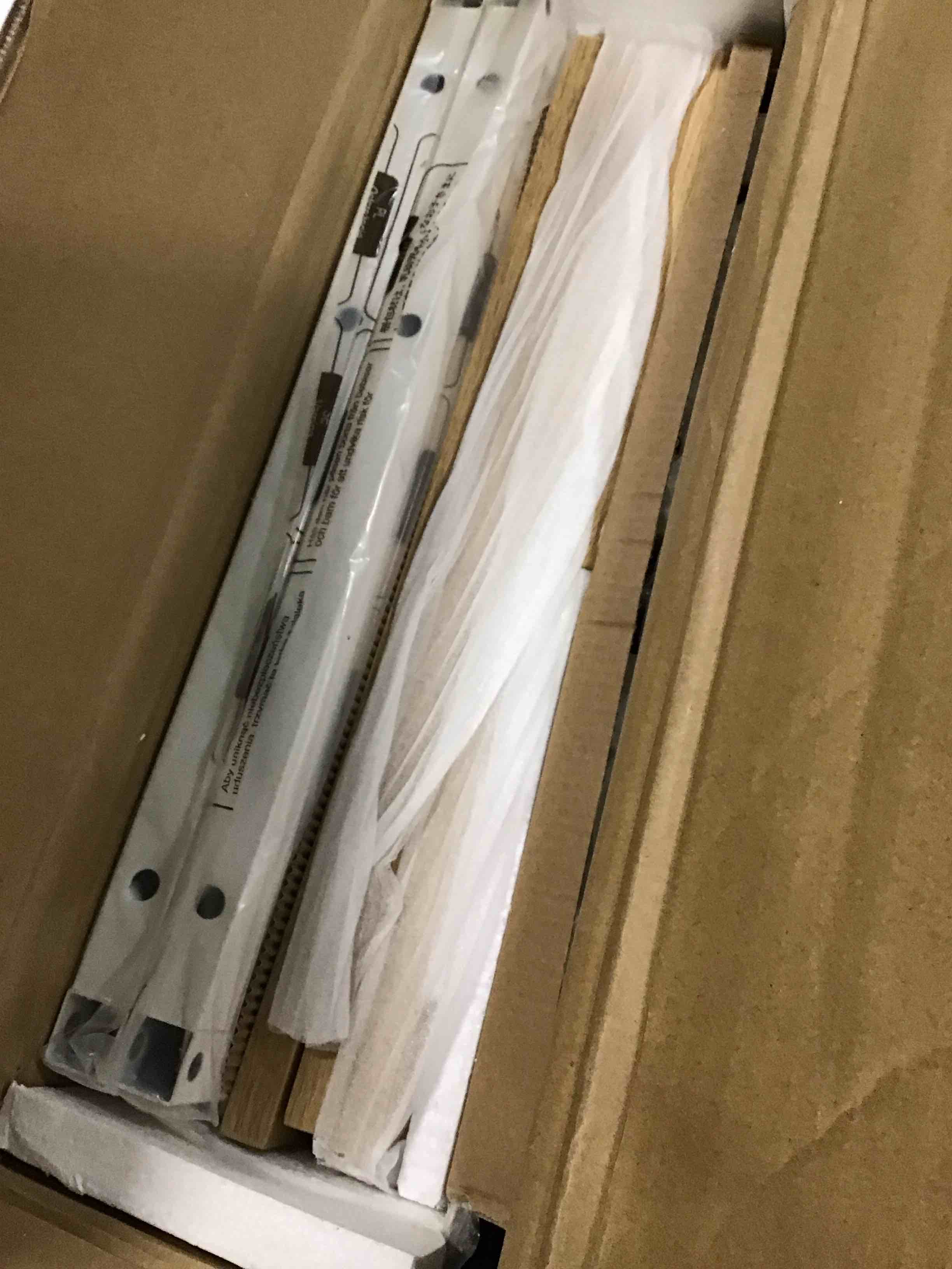 https://s3.amazonaws.com/lotting-images-prod/bidfta/GRN4949912_1703339094330.jpeg