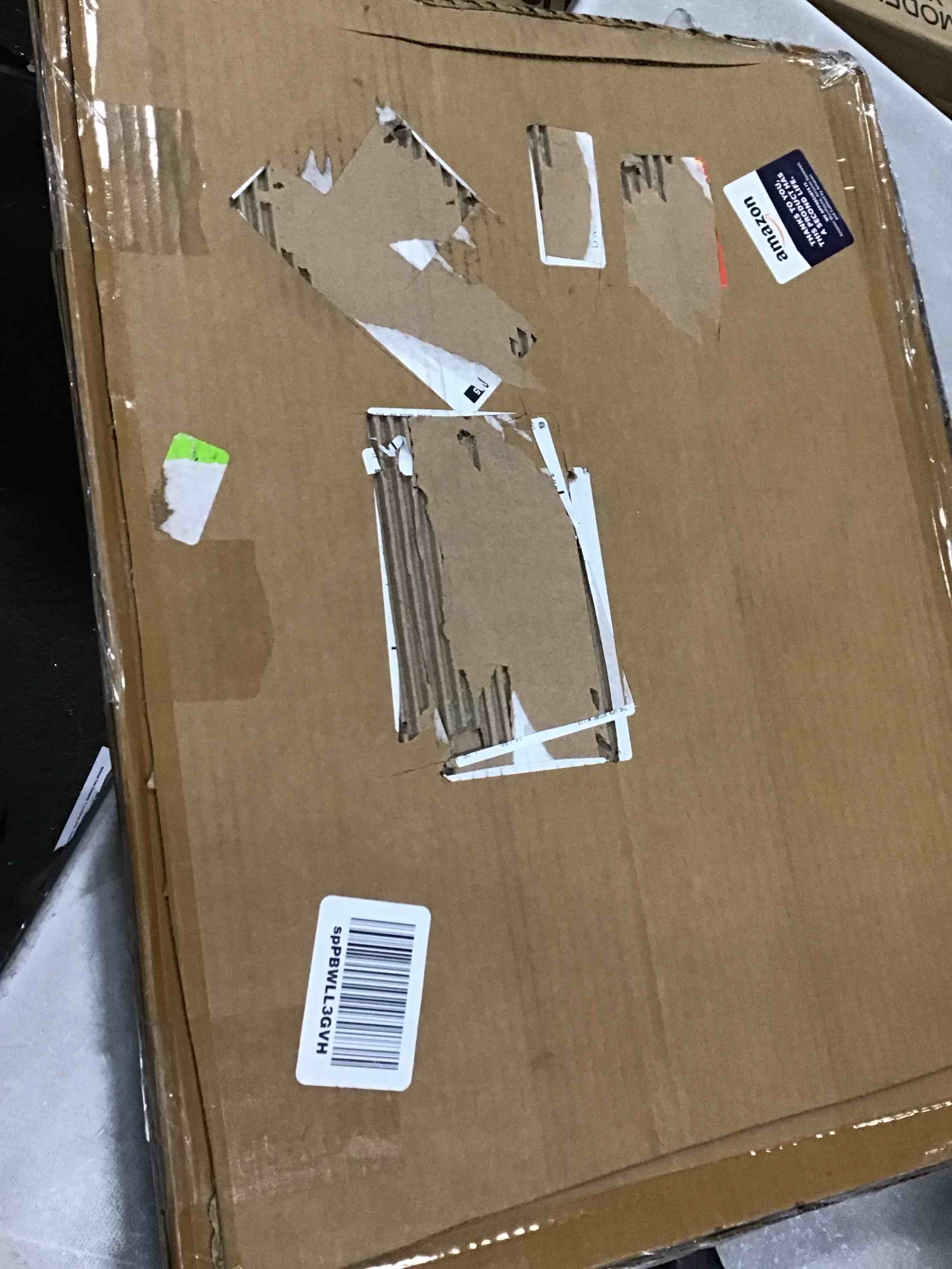 https://s3.amazonaws.com/lotting-images-prod/bidfta/GRN4949946_1703343359665.jpeg
