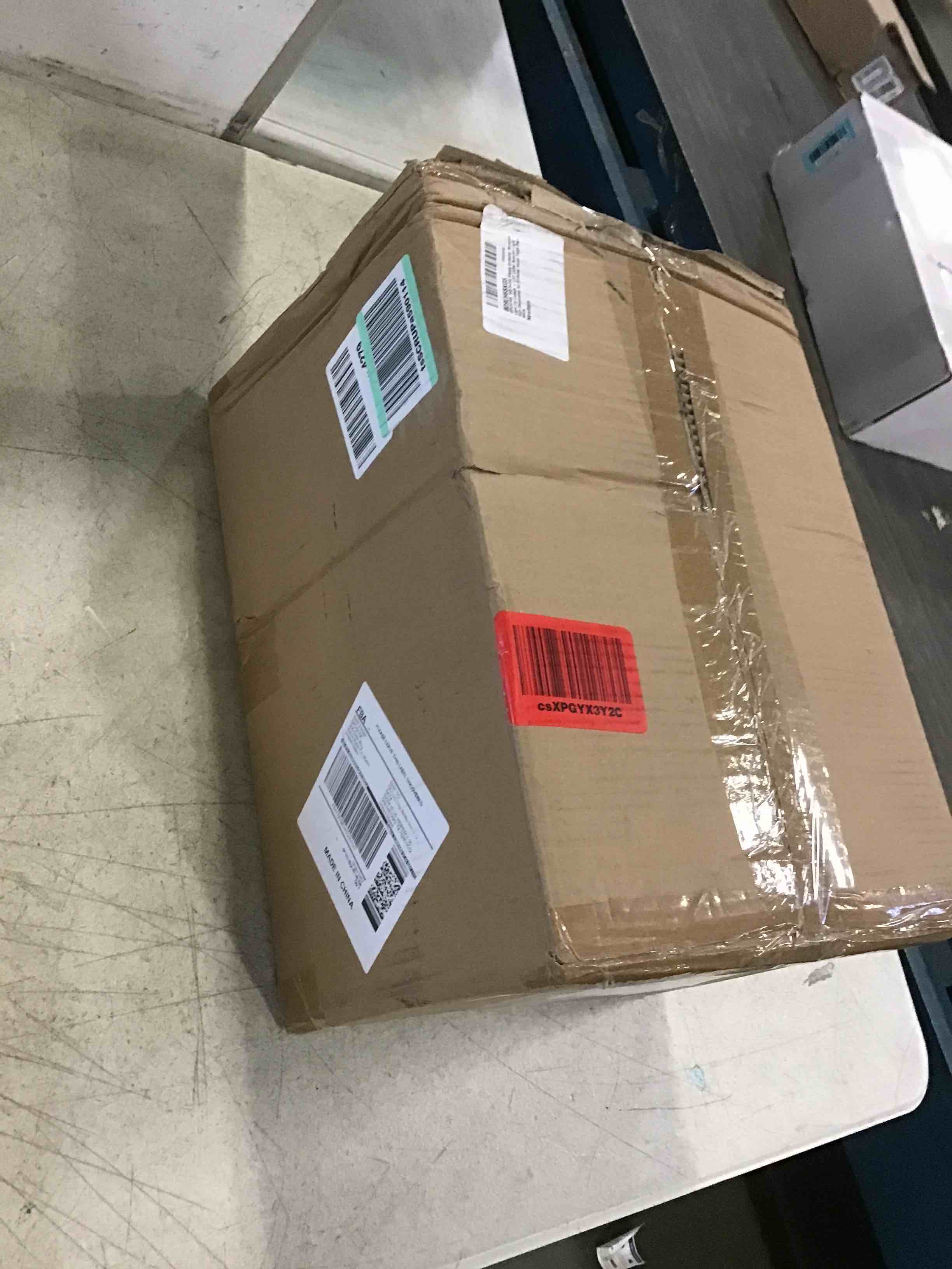 https://s3.amazonaws.com/lotting-images-prod/bidfta/GRN4950473_1702586673089.jpeg