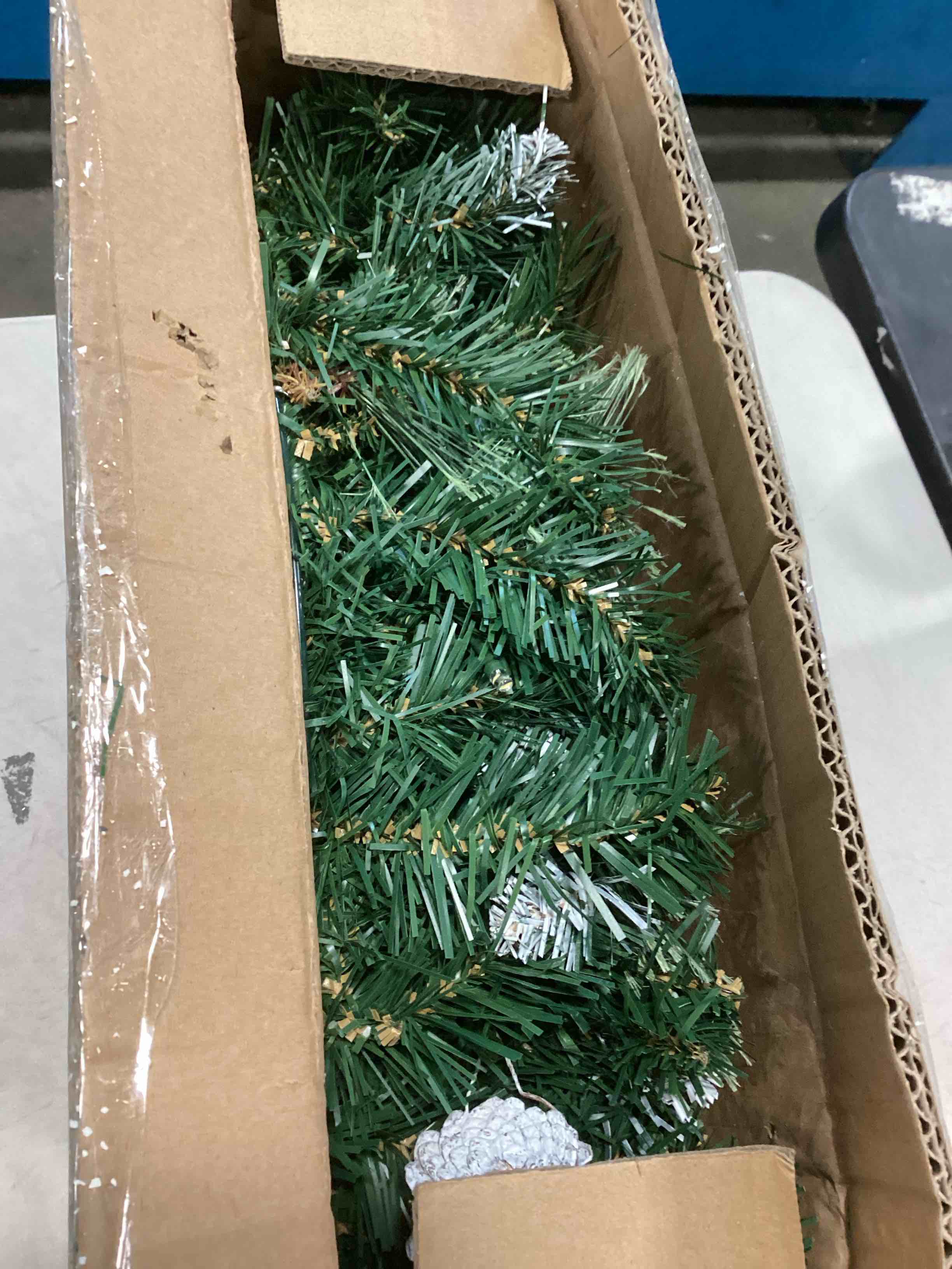 https://s3.amazonaws.com/lotting-images-prod/bidfta/GRN4951445_1703249437100.jpeg