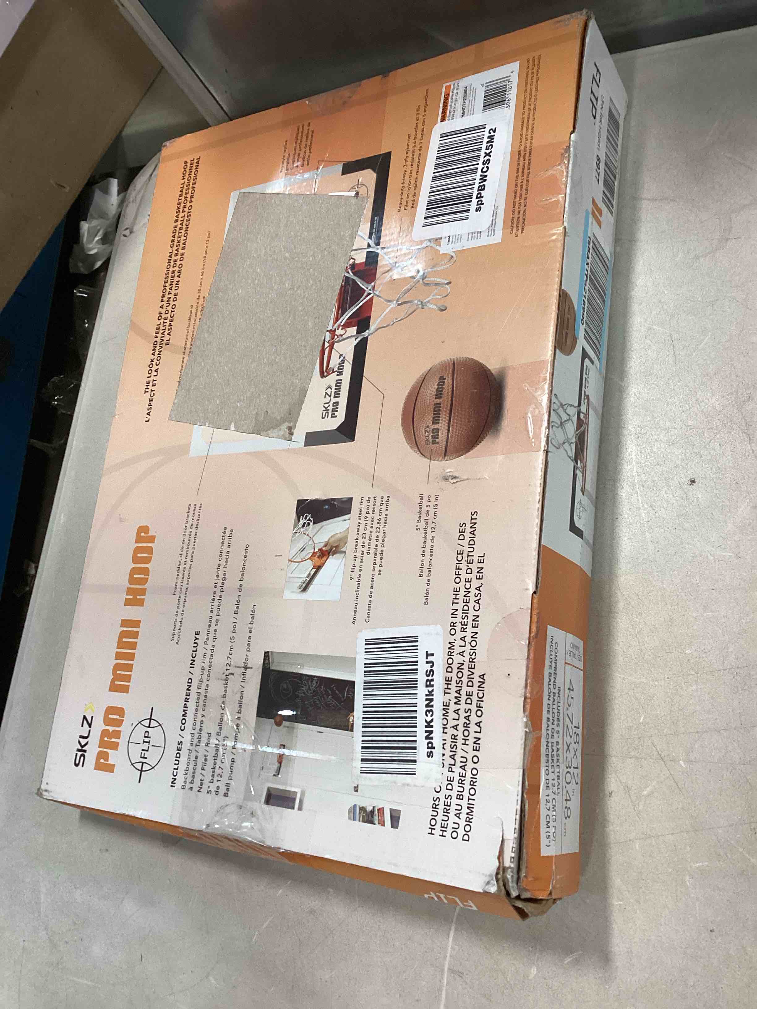 https://s3.amazonaws.com/lotting-images-prod/bidfta/GRN4951780_1703609896042.jpeg