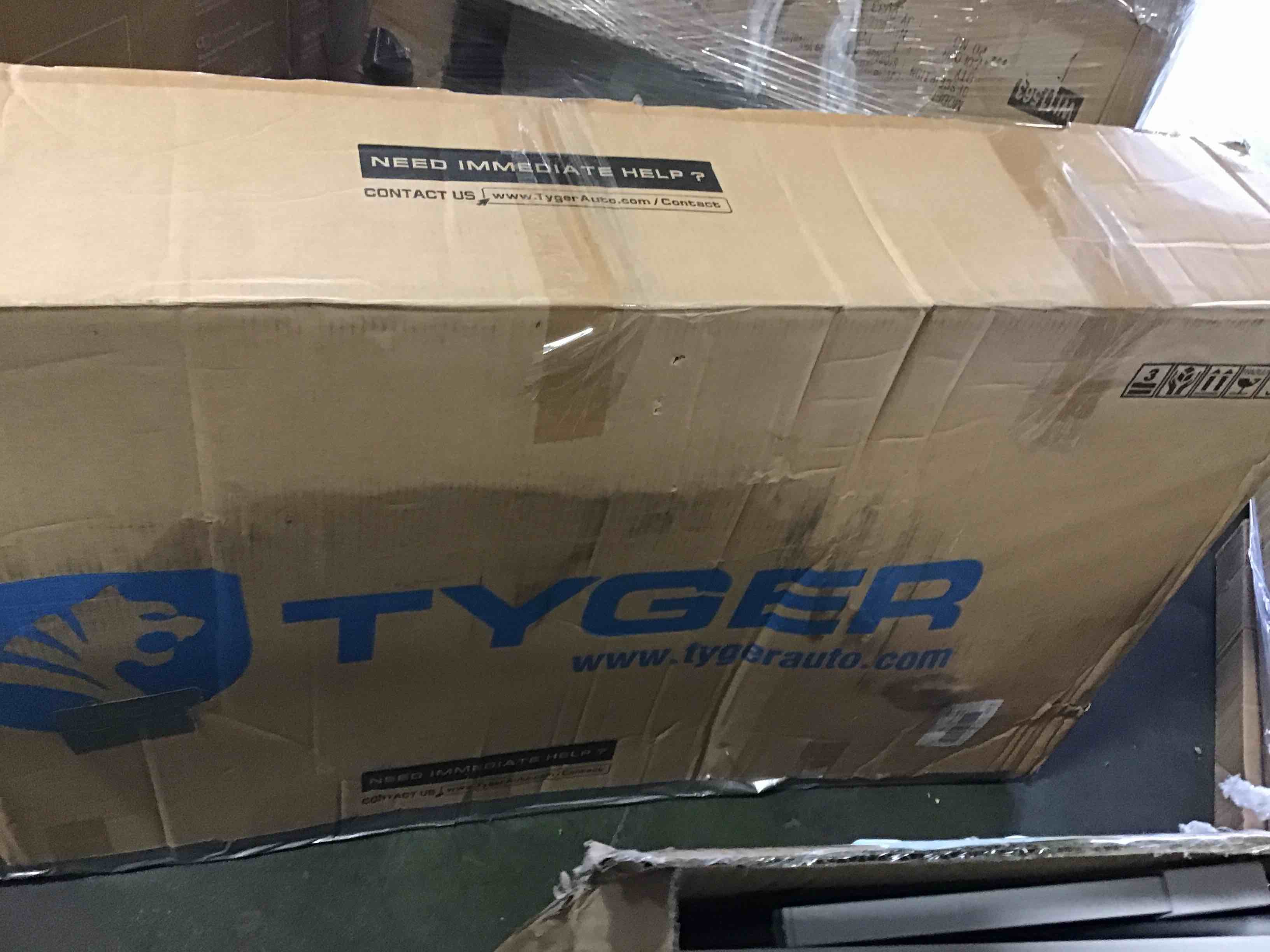 https://s3.amazonaws.com/lotting-images-prod/bidfta/GRN4966051_1686945325634.jpeg