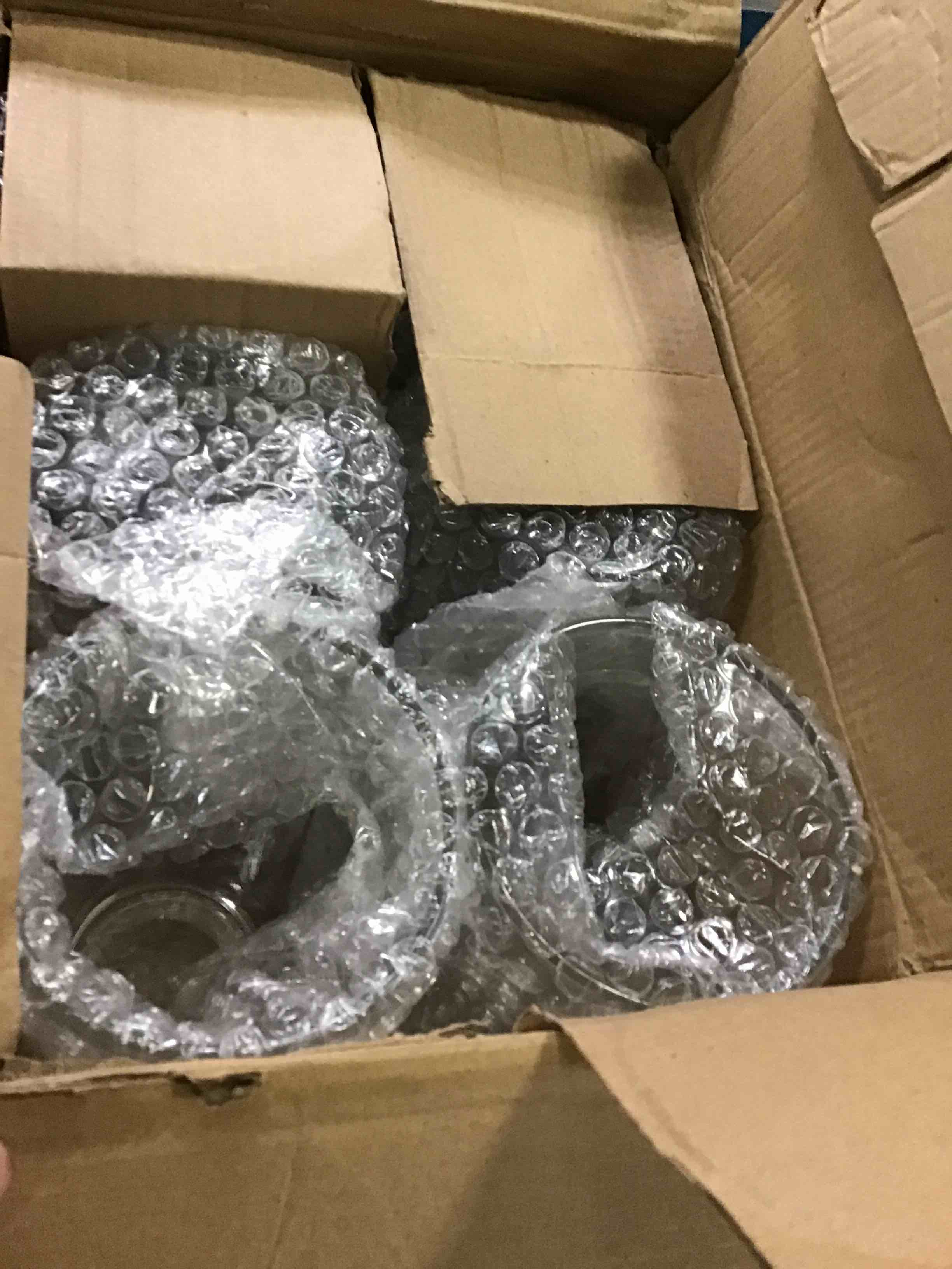 https://s3.amazonaws.com/lotting-images-prod/bidfta/GRN4966332_1687272503165.jpeg