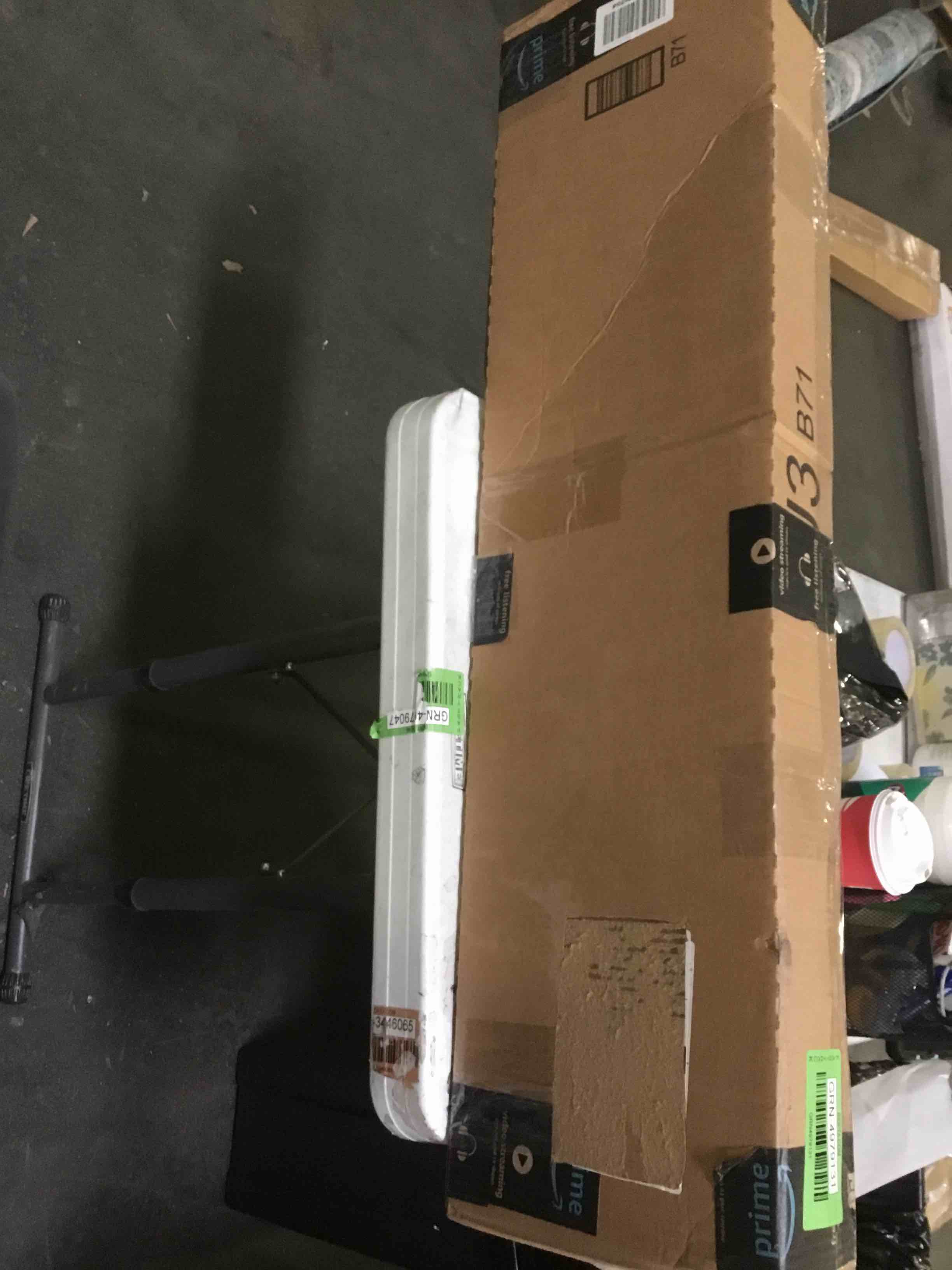 https://s3.amazonaws.com/lotting-images-prod/bidfta/GRN4979131_1686671200672.jpeg