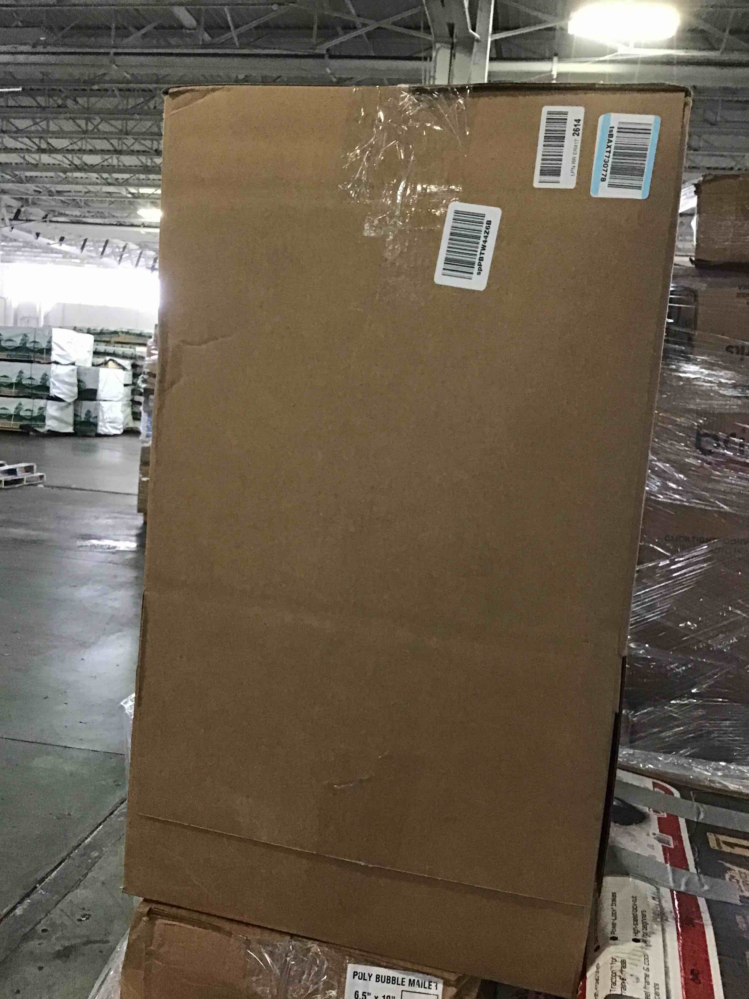 https://s3.amazonaws.com/lotting-images-prod/bidfta/GRN4981878_1687272056334.jpeg
