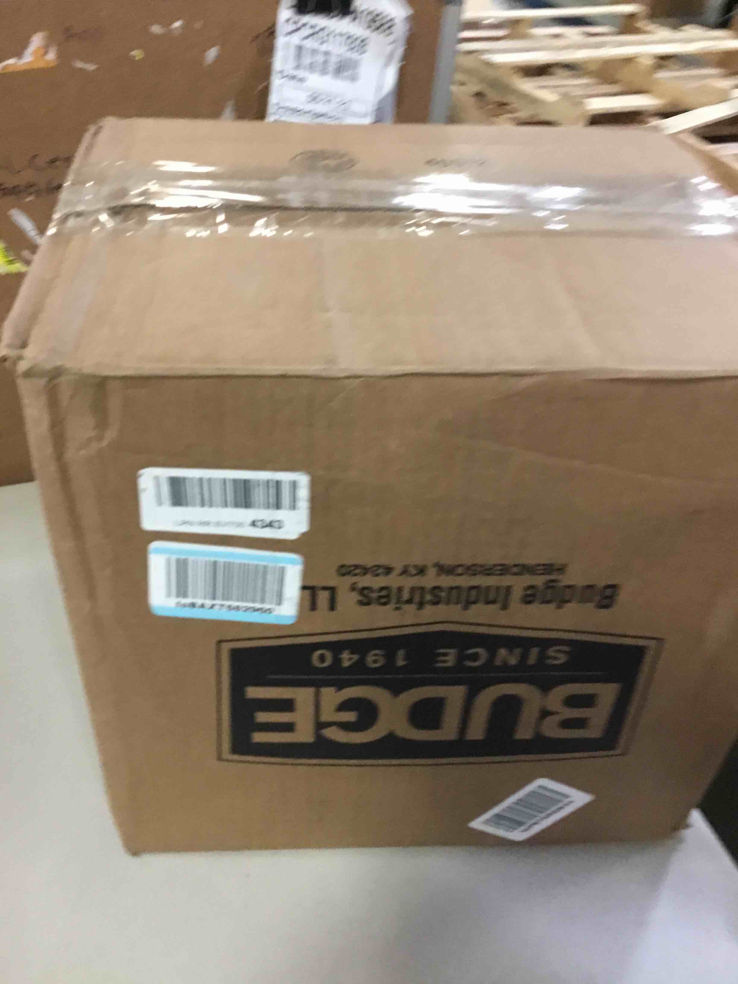 https://s3.amazonaws.com/lotting-images-prod/bidfta/GRN4991255_1685708497539.jpeg